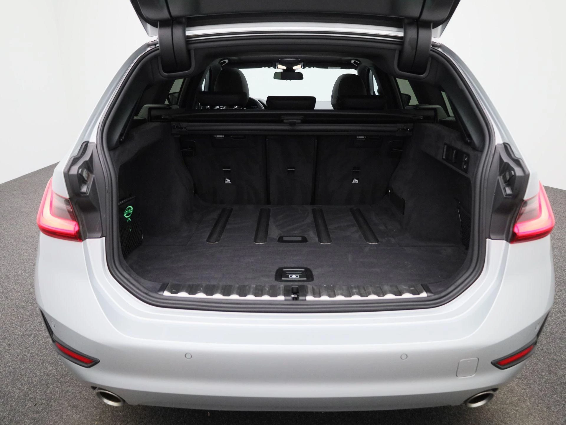 BMW-3 Serie-image-12