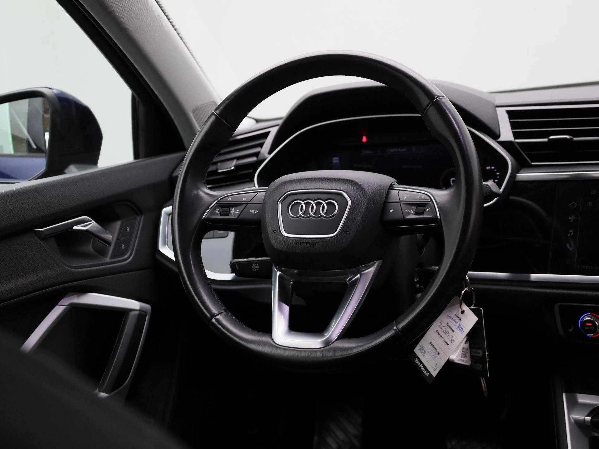 Audi-Q3-image-8