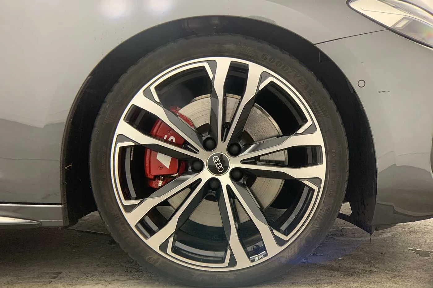 Audi-S5-image-4