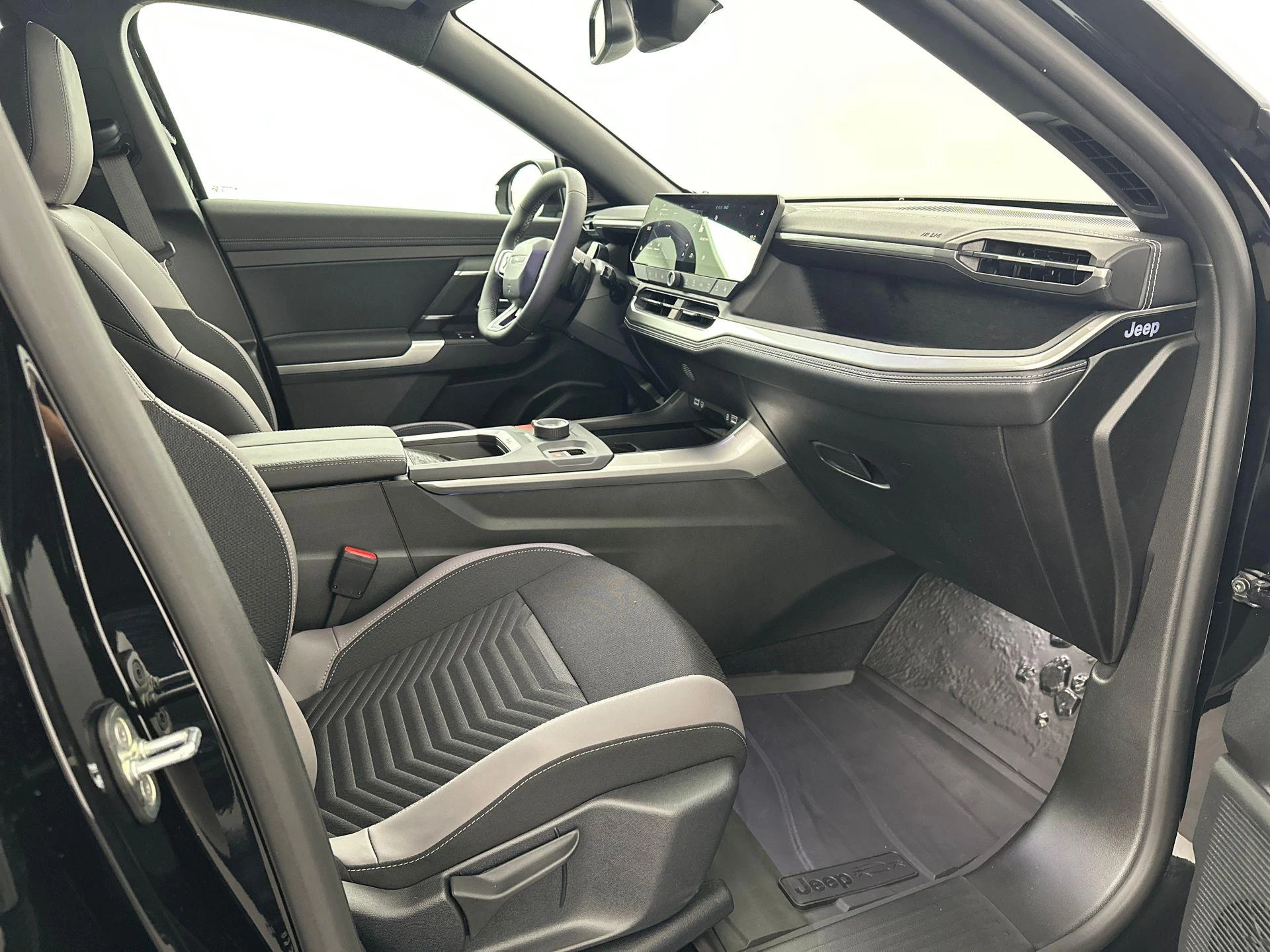 Jeep Compass First Edition 74 kWh
