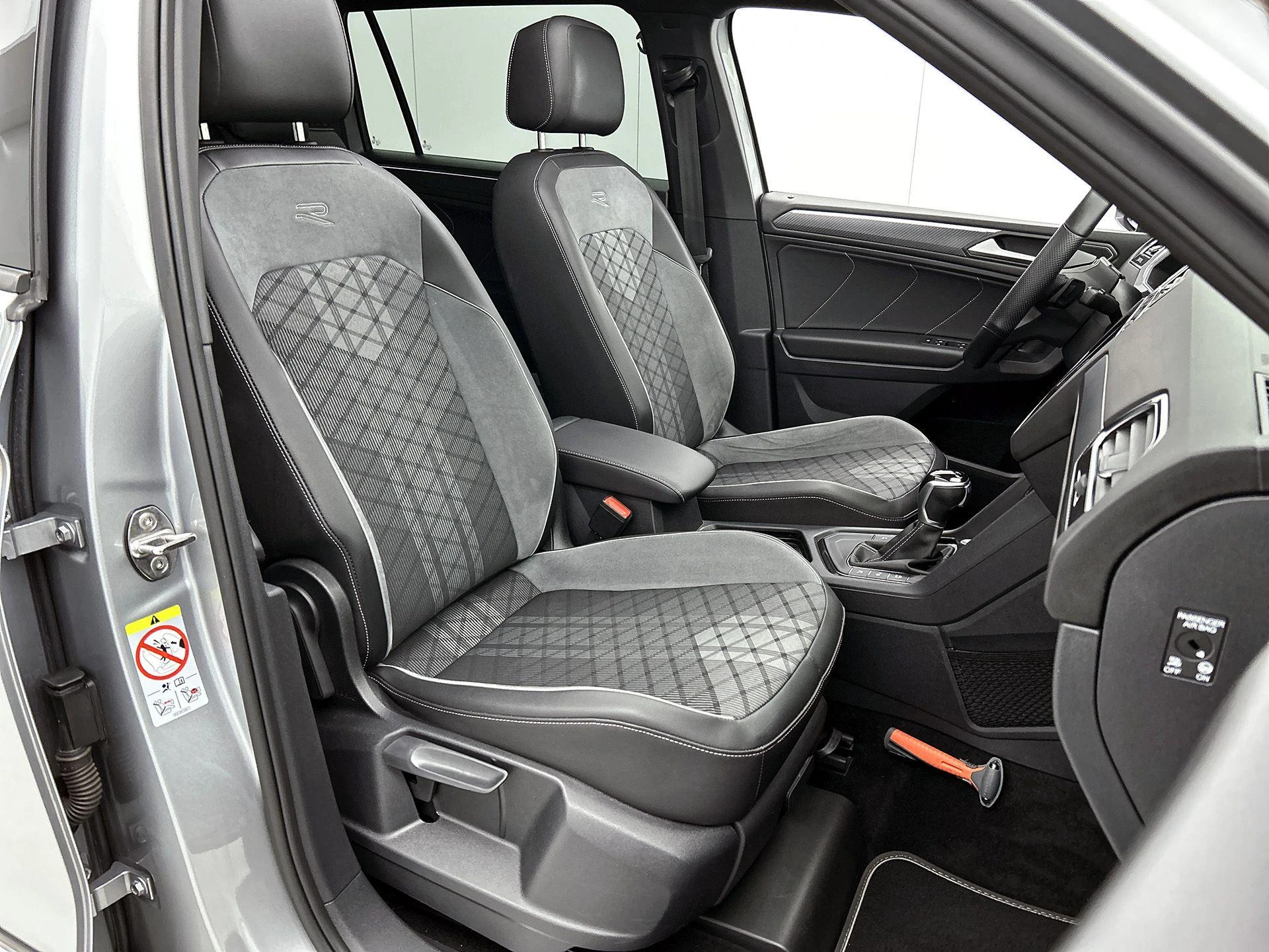Volkswagen-Tiguan Allspace-image-45