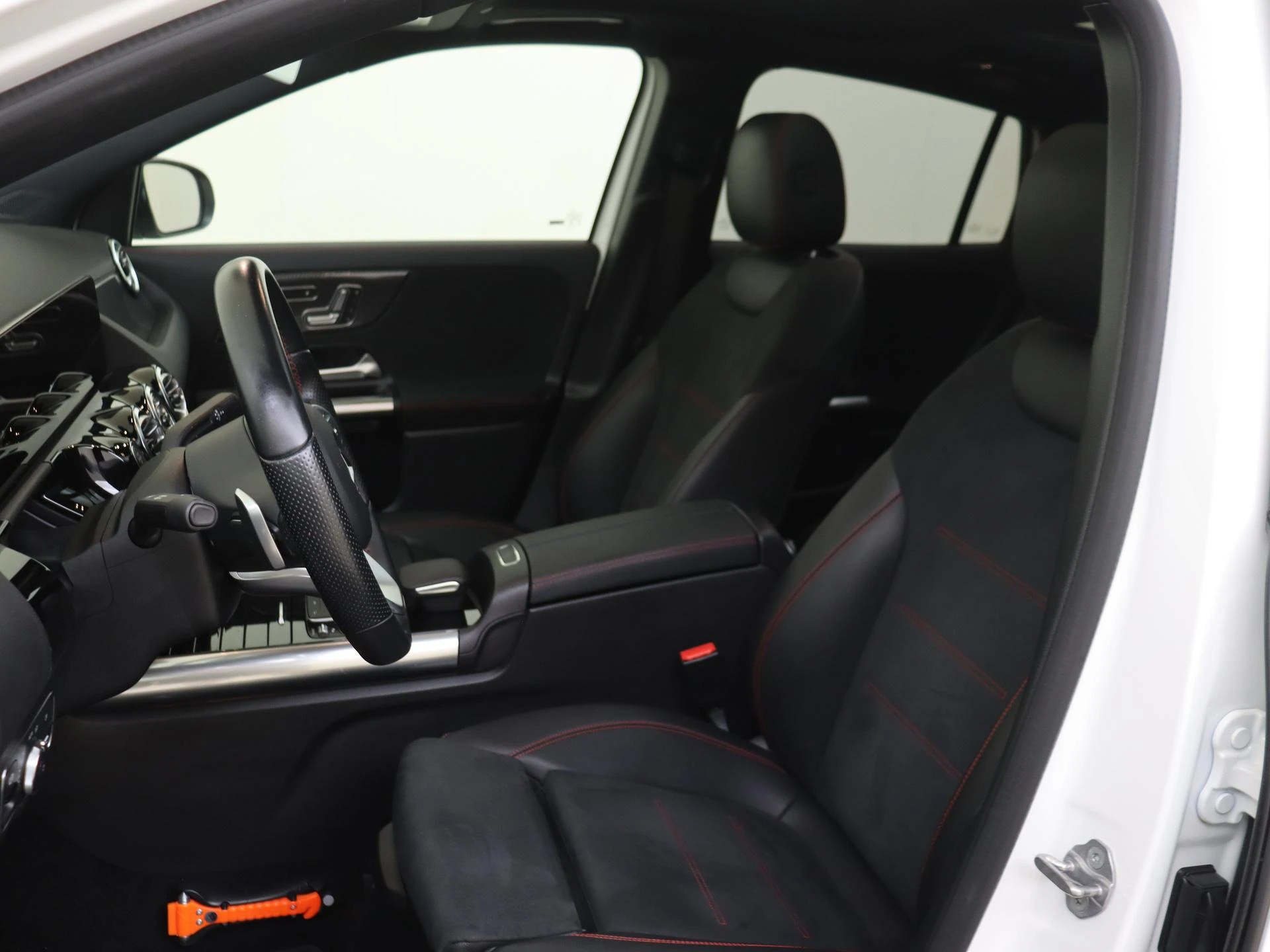 Mercedes-Benz GLA 250 e Business Solution AMG Limited