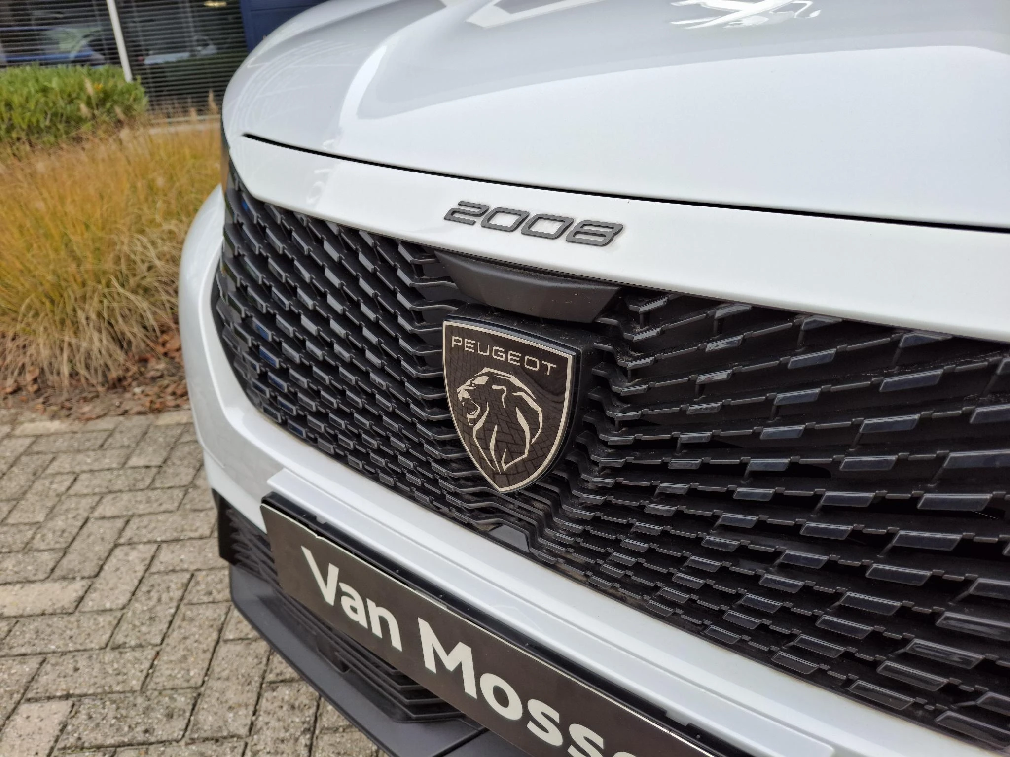Peugeot-2008-image-6