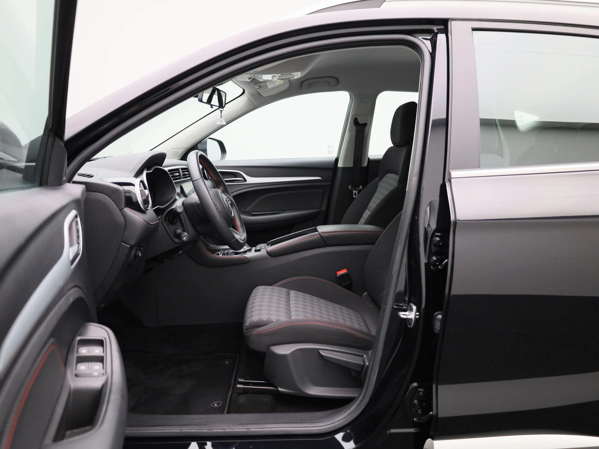 MG ZS EV - 9