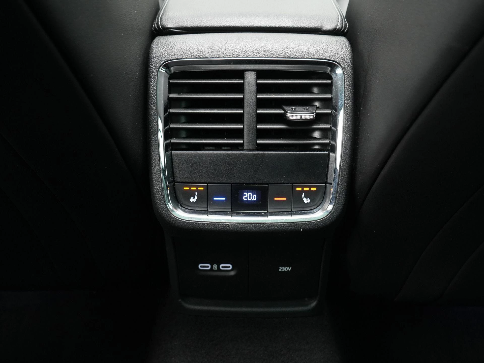 Škoda Octavia Combi 1.4 TSI iV PHEV Business Edition Plus