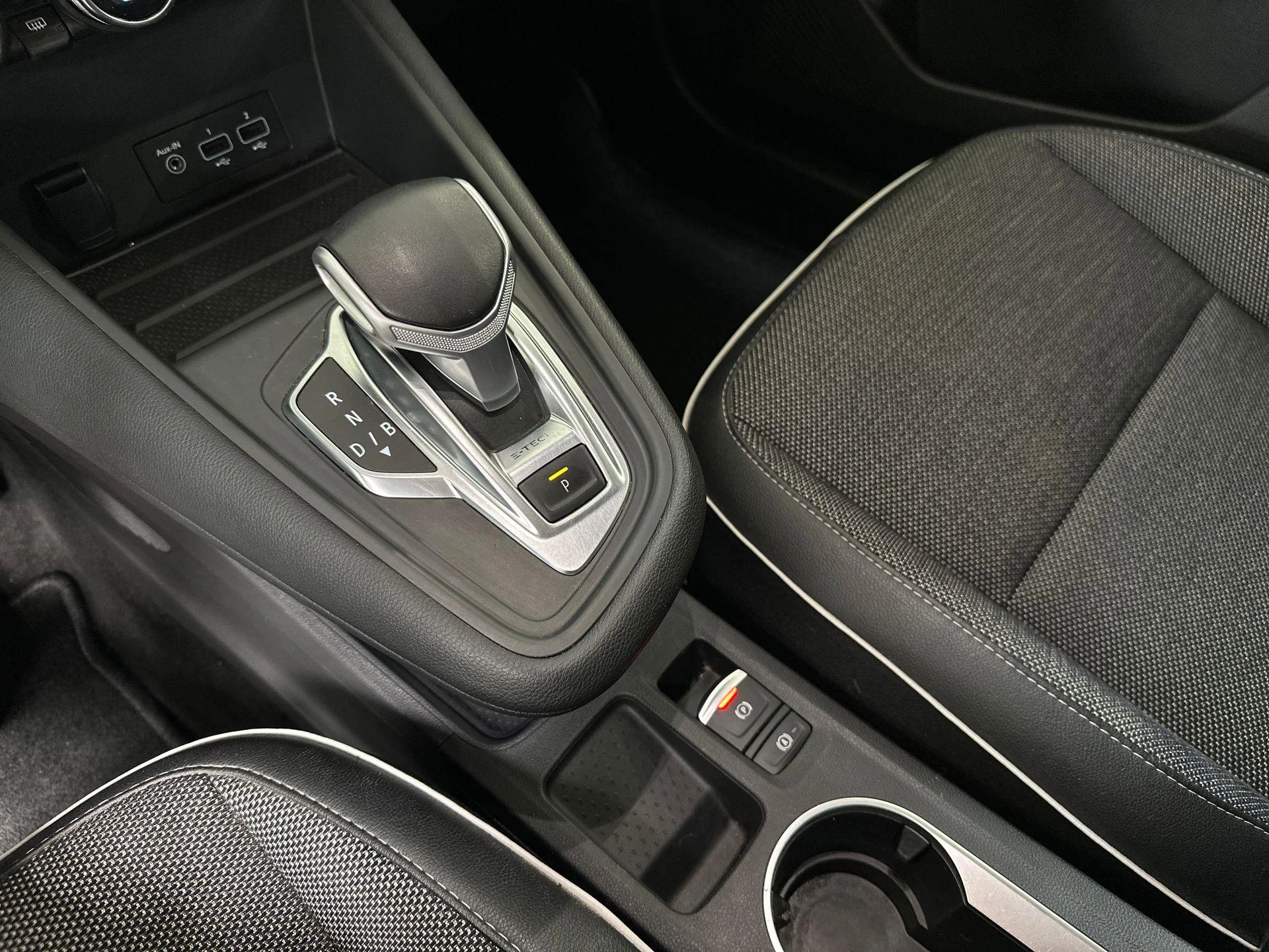 Renault Captur 1.6 E-Tech Plug-in Hybrid 160 Intens