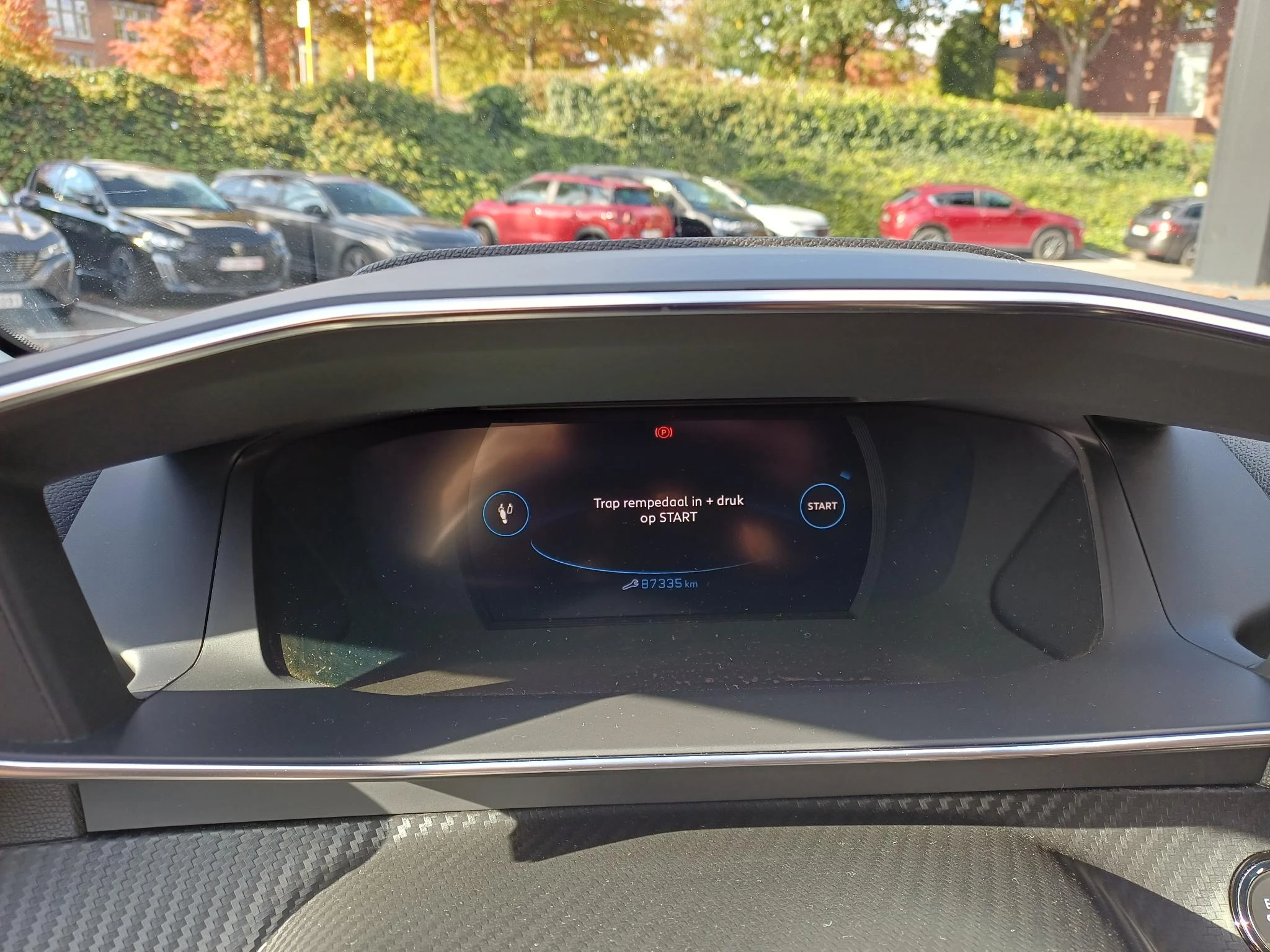 Peugeot-208-image-12