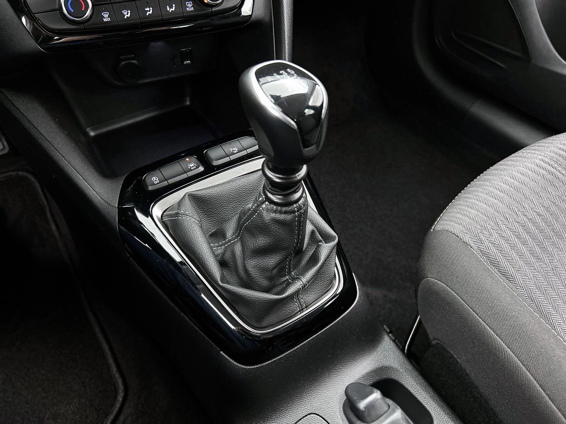 Opel-Corsa-image-23
