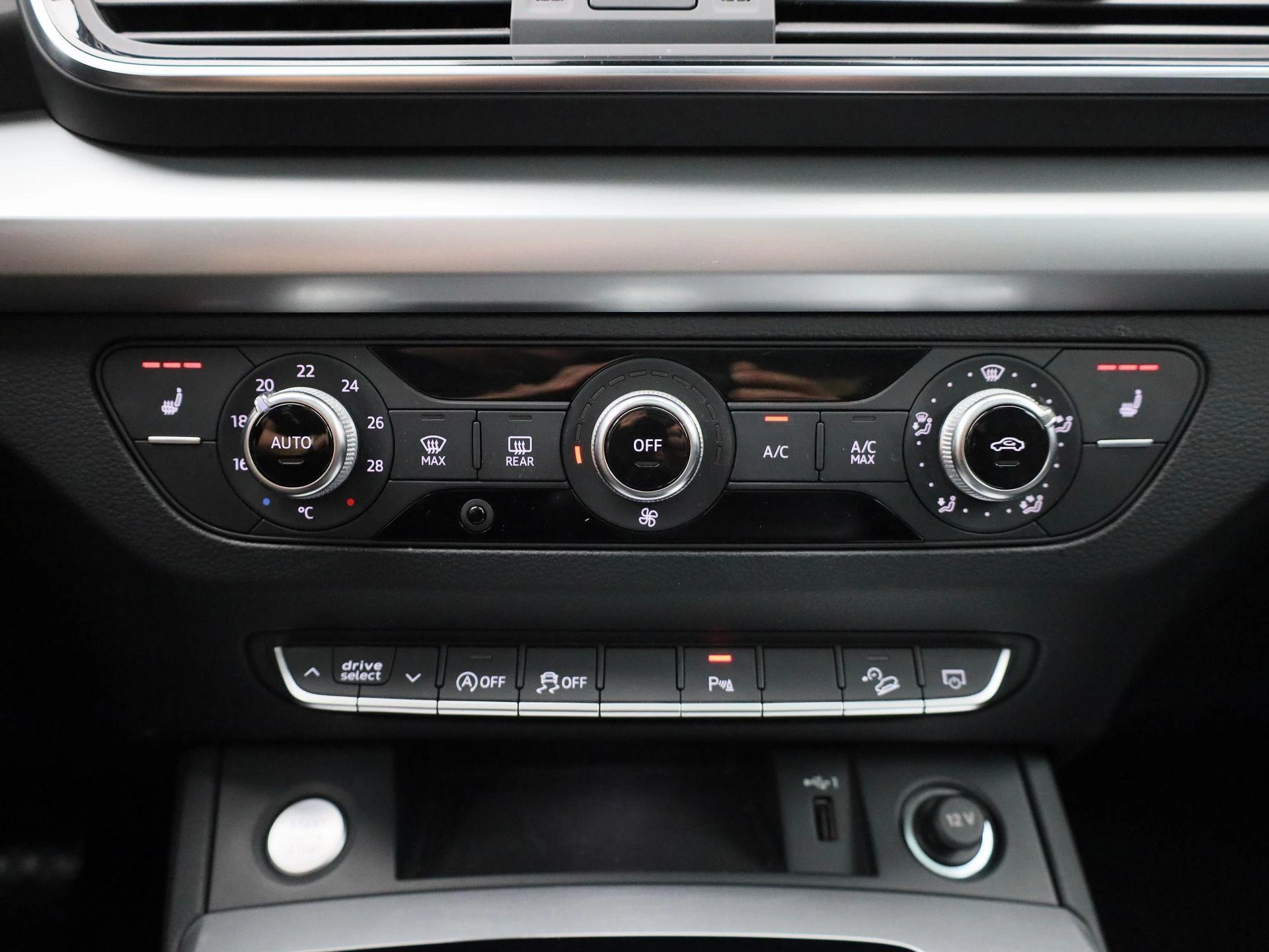Audi Q5 Business Edition 30 TDI