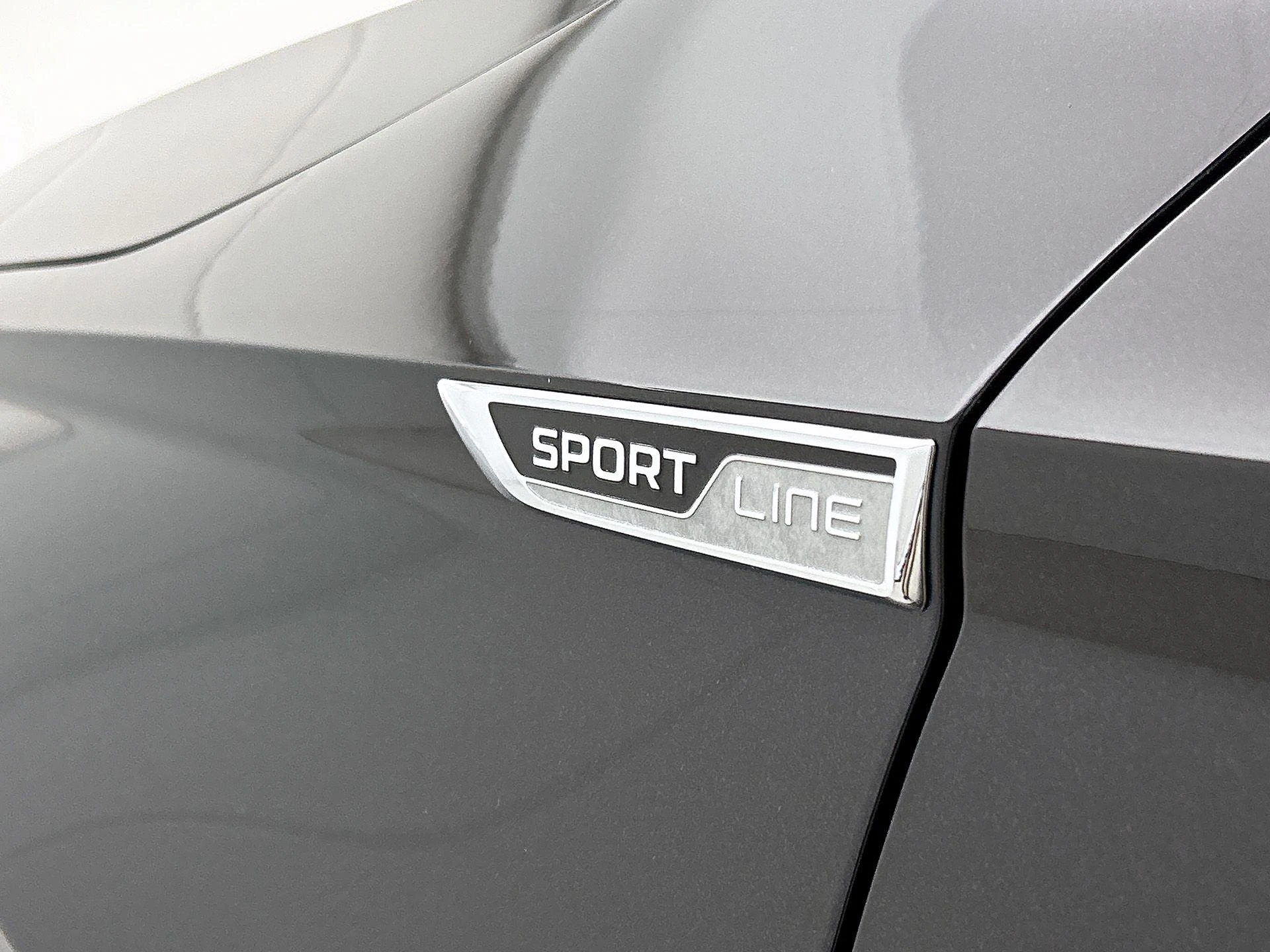 Škoda Karoq 1.5 TSI ACT Sportline Business