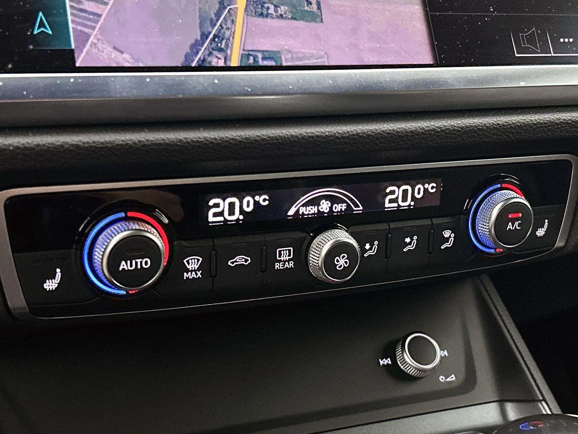 Audi-Q3-image-23