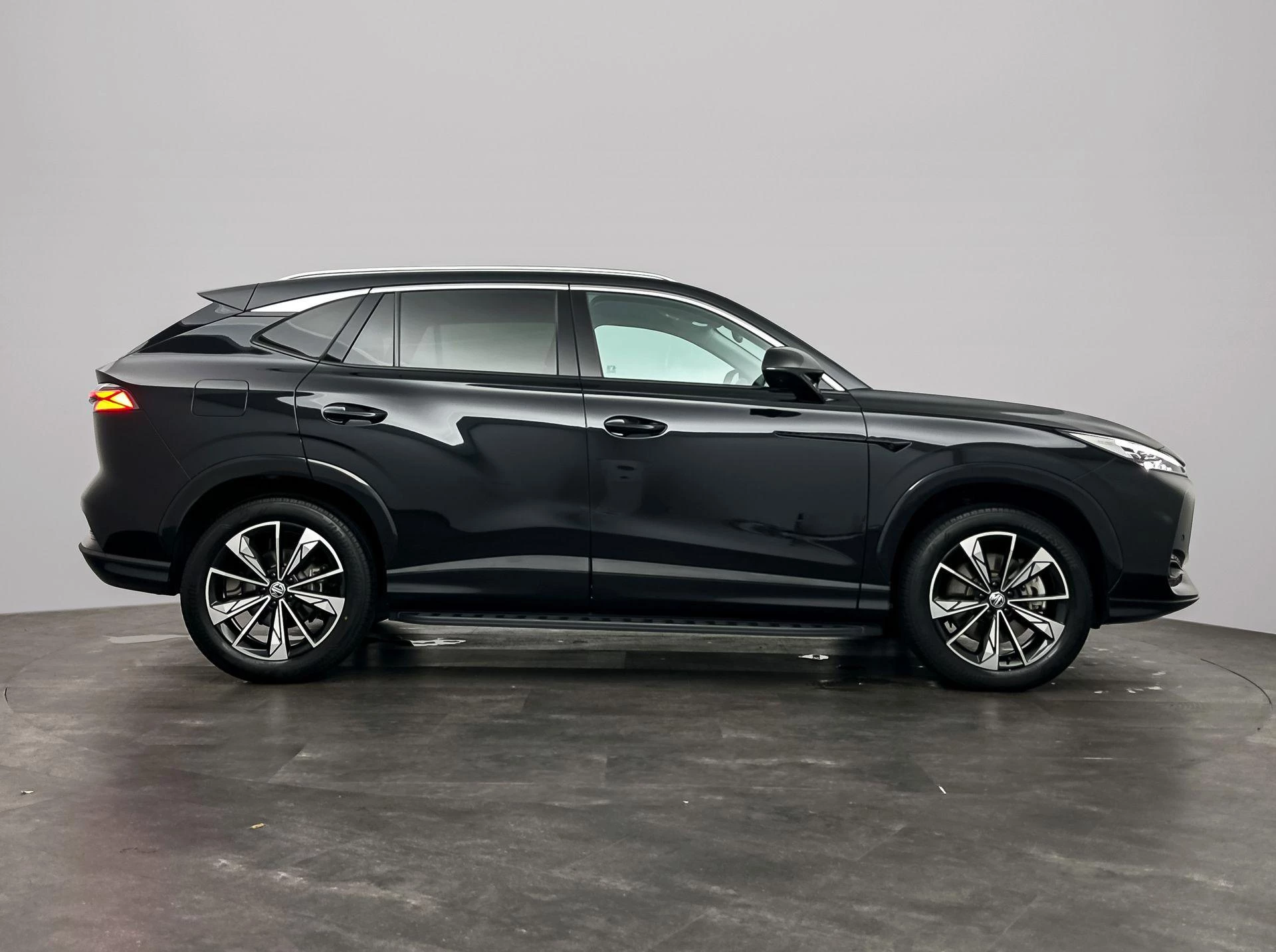 MG-HS-image-6