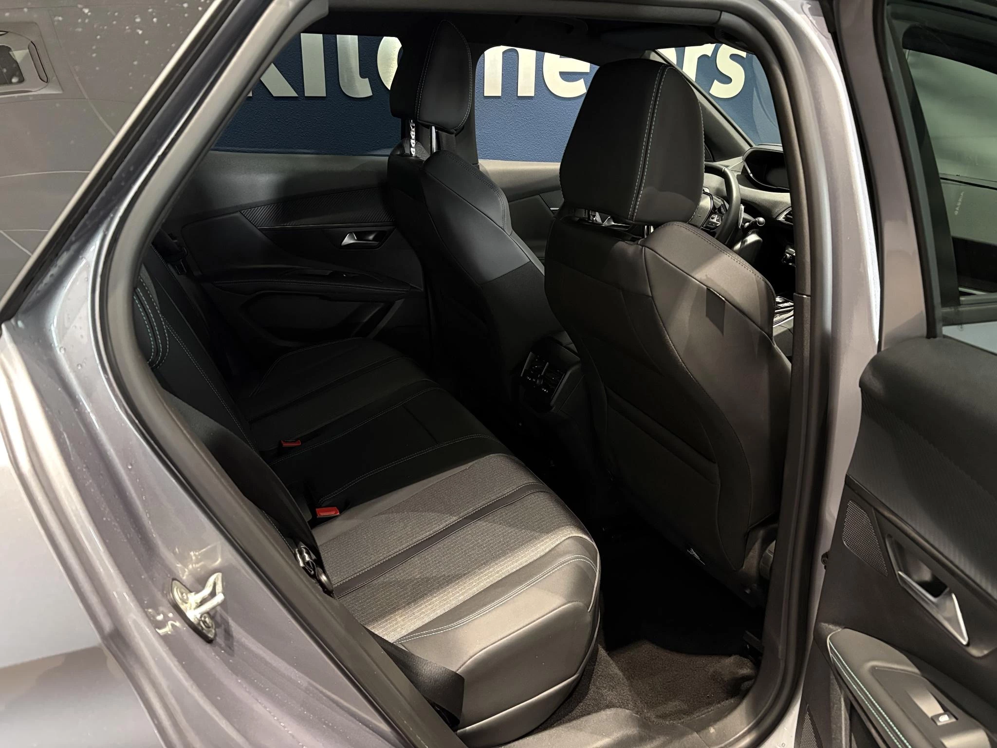 Peugeot-3008-image-16
