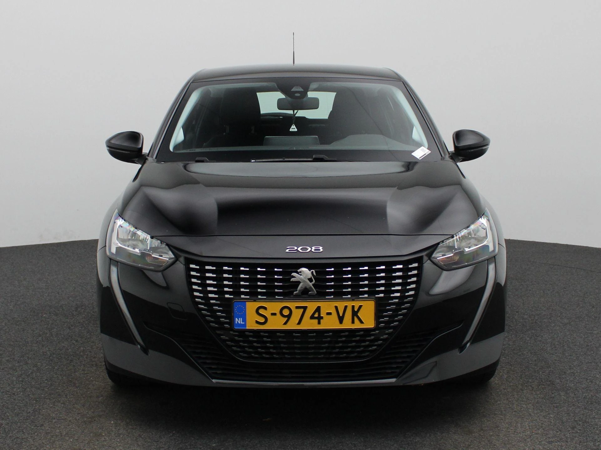 Peugeot-208-image-2