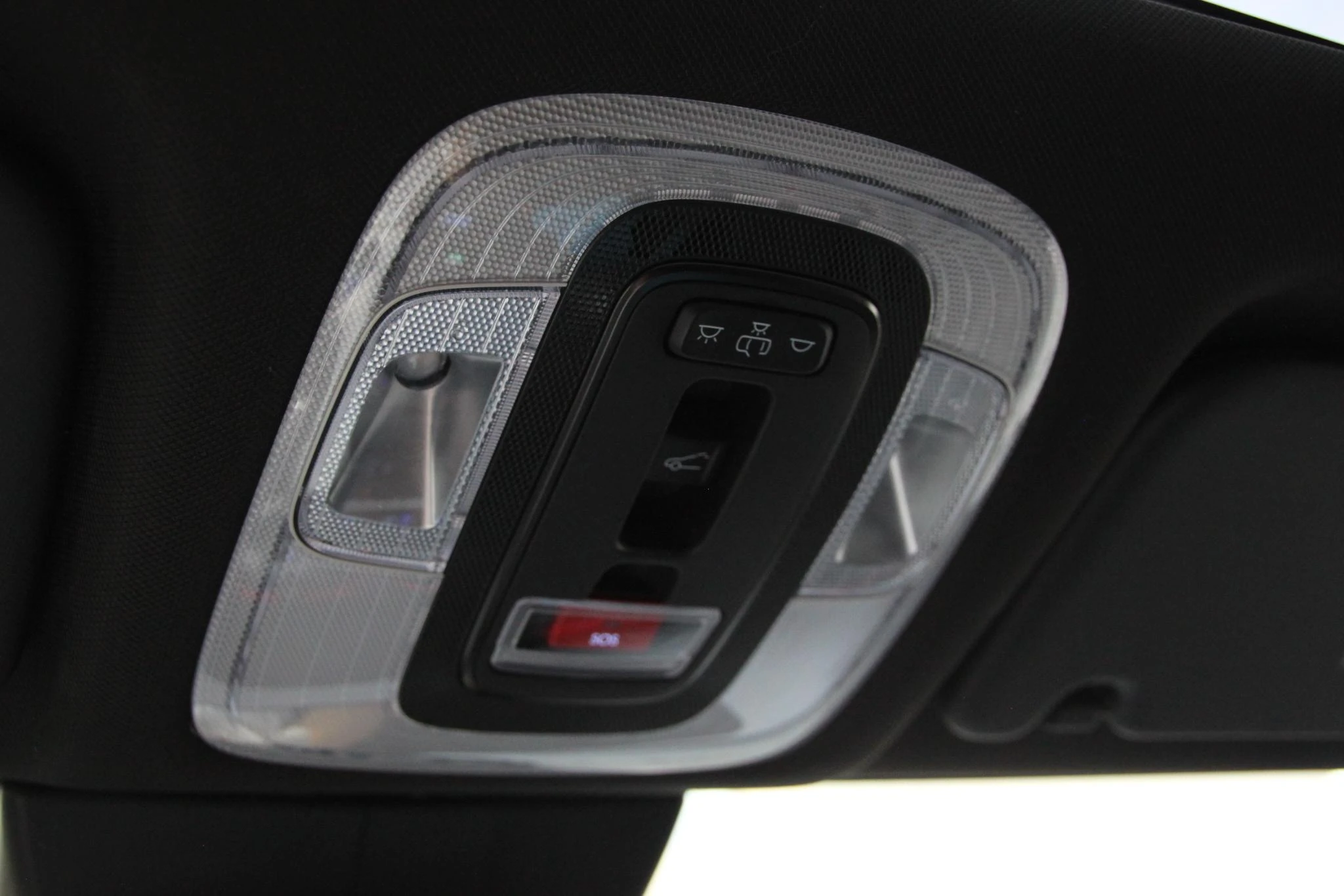 Hyundai-Kona-image-32