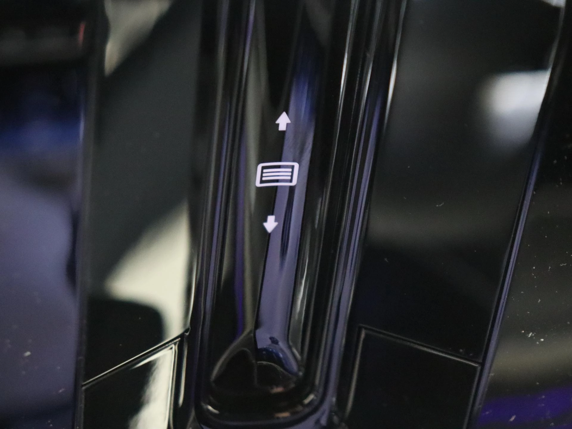 Mercedes-Benz-GLC-image-22