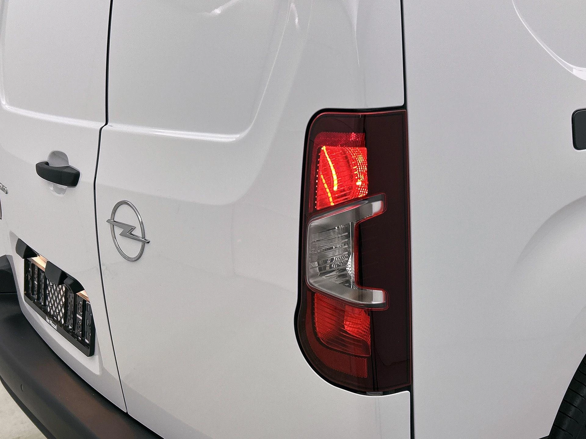 Opel-Combo-e-image-29