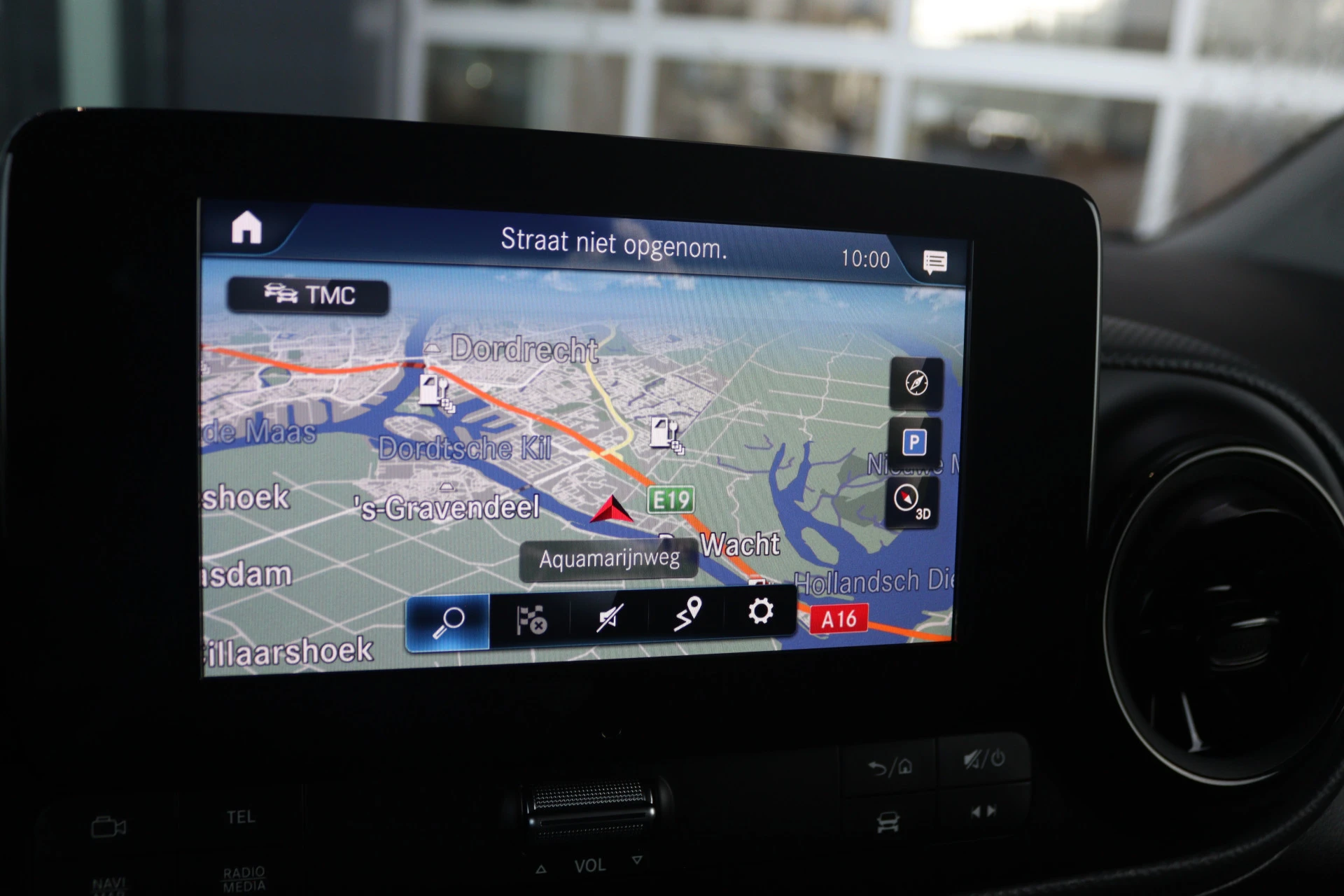 Mercedes-Benz-eCitan-image-8