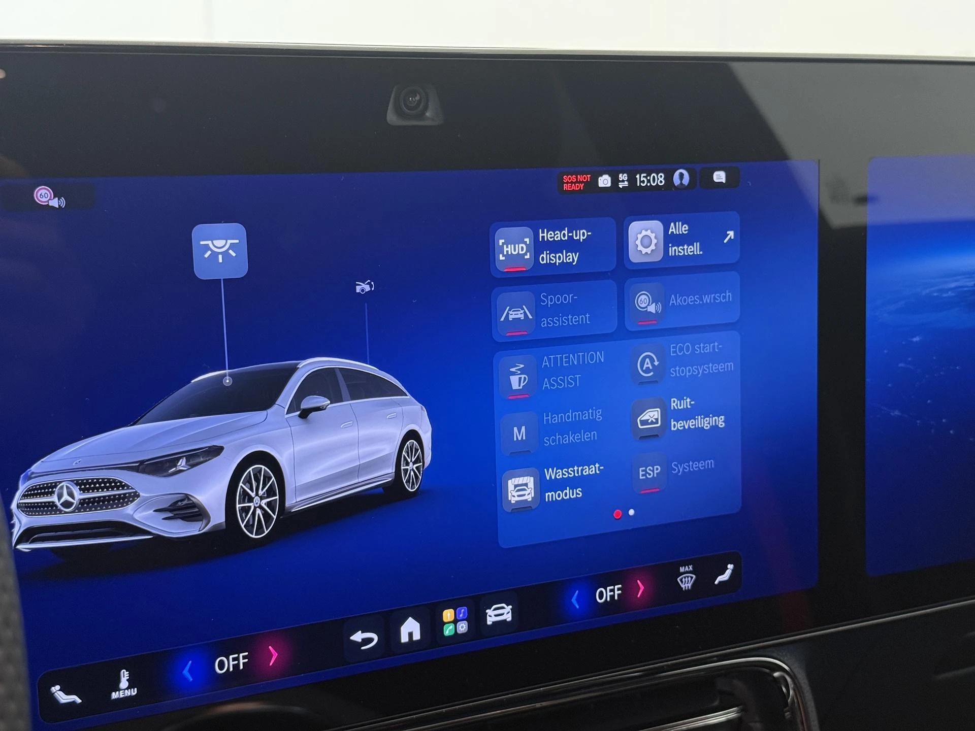 Mercedes-Benz-CLA-image-21