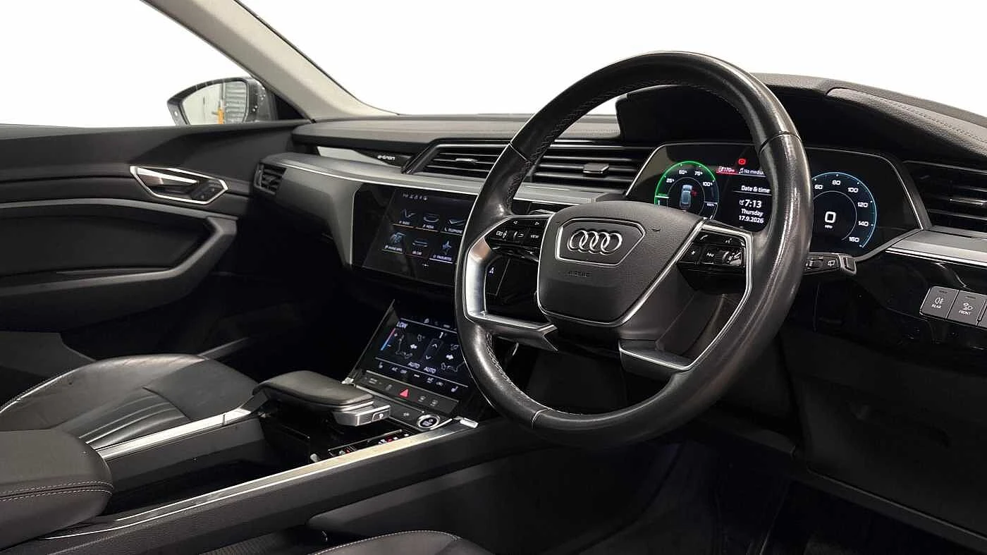 Audi-Q8 e-tron-image-5