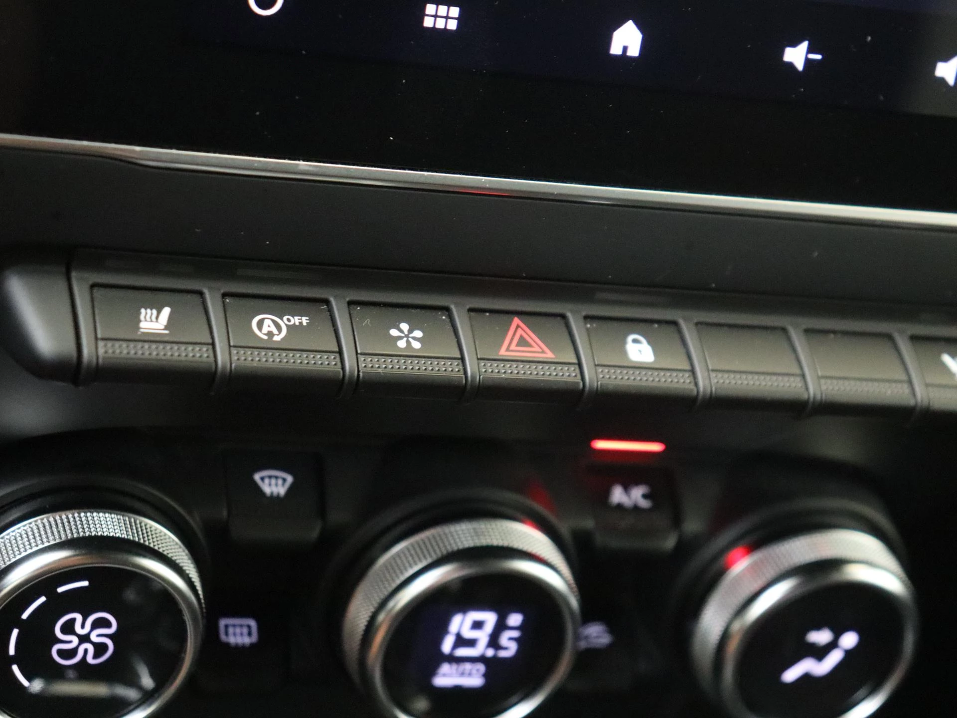Renault-Captur-image-19