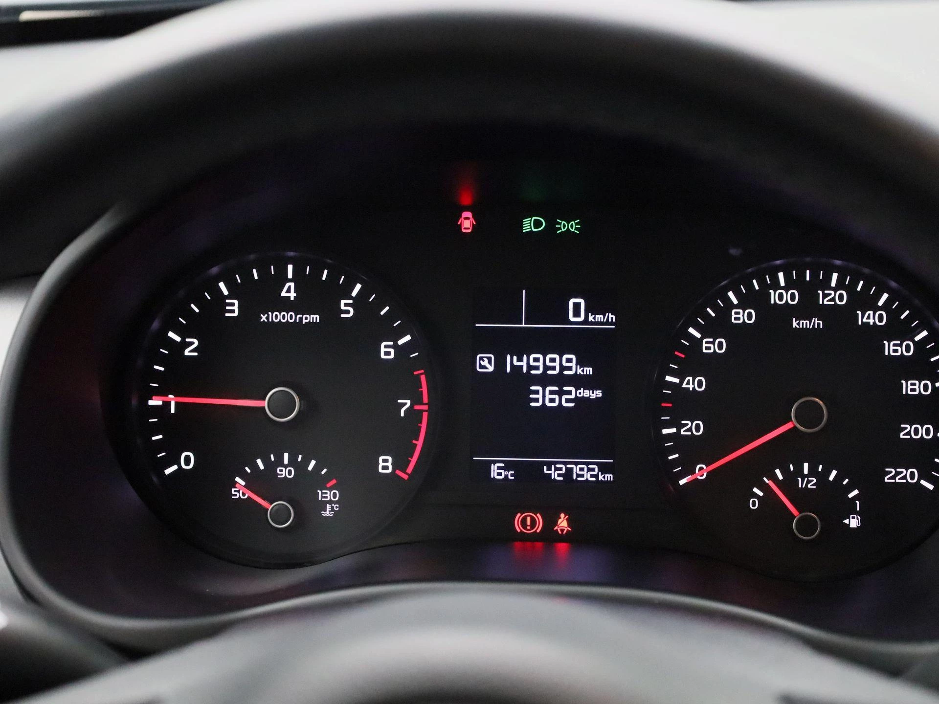 Kia-Stonic-image-9