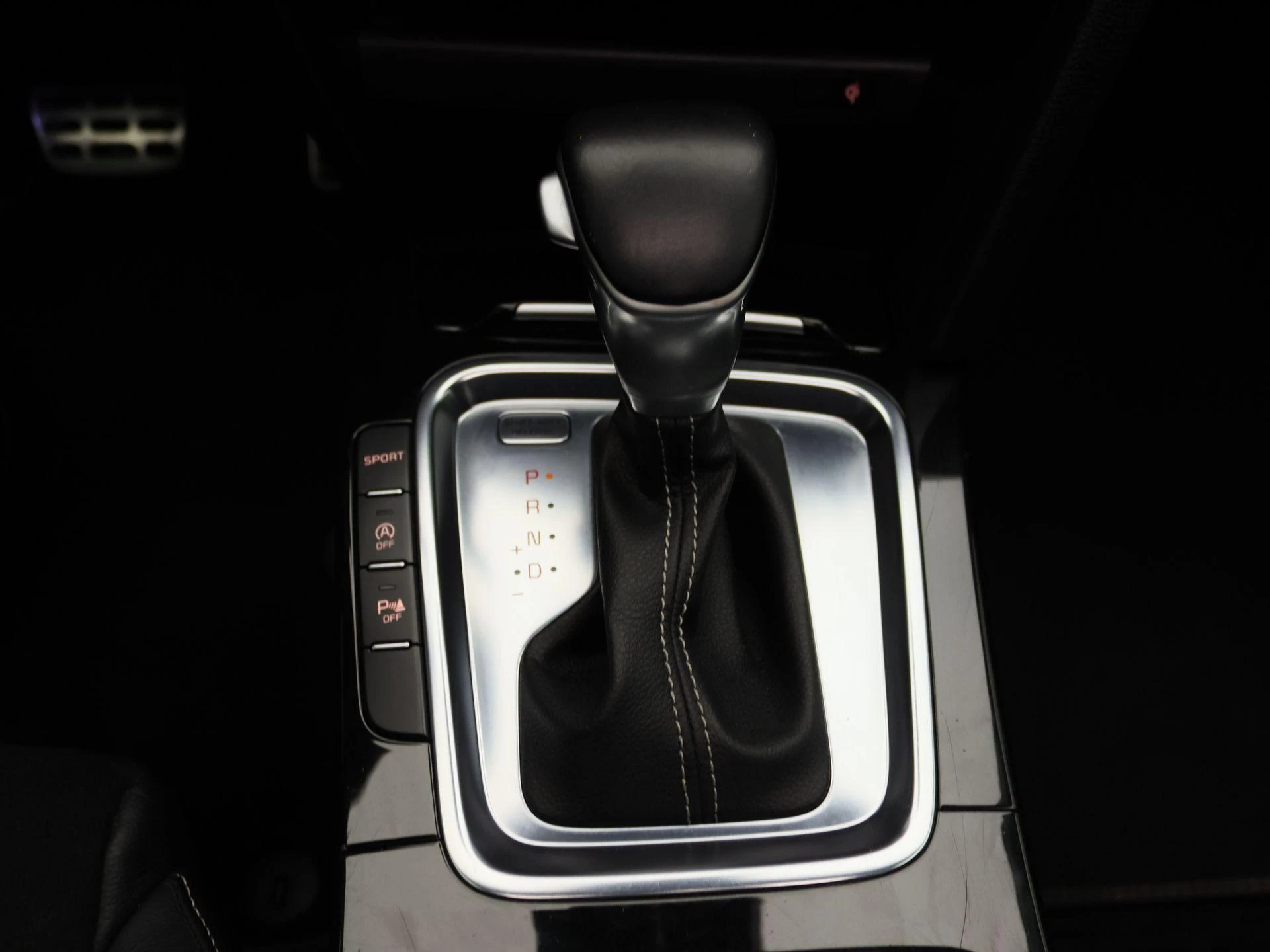 Kia-ProCeed-image-10