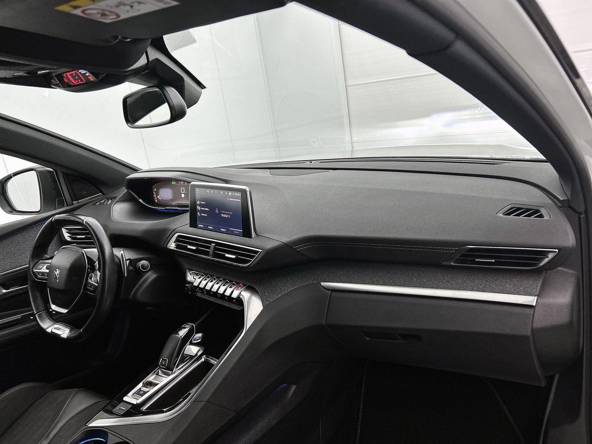 Peugeot-3008-image-18