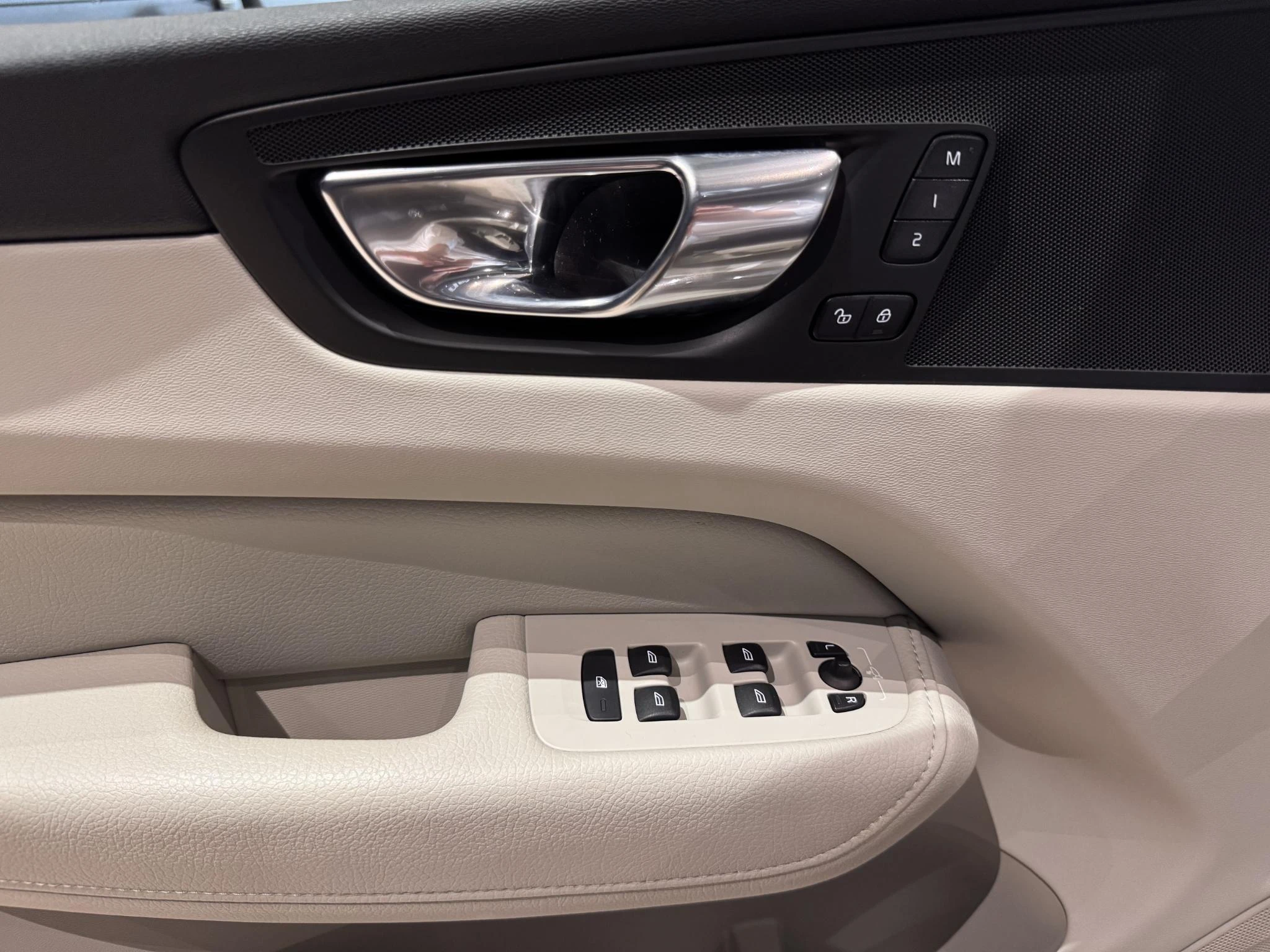 Volvo XC60 T6 Recharge 4x4 Geartronic Inscription
