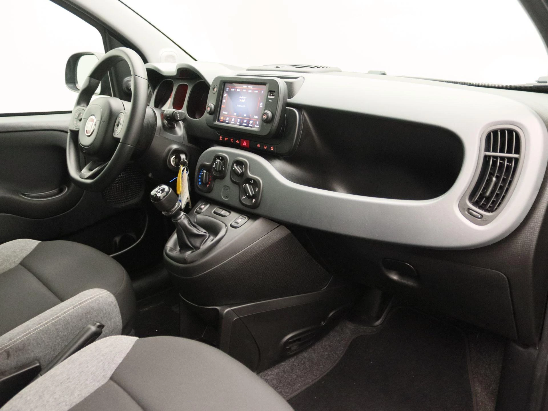 Fiat-Panda-image-19