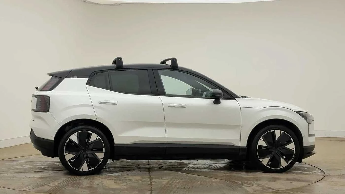 Volvo EX30 Twin Motor Performance Electric Ultra