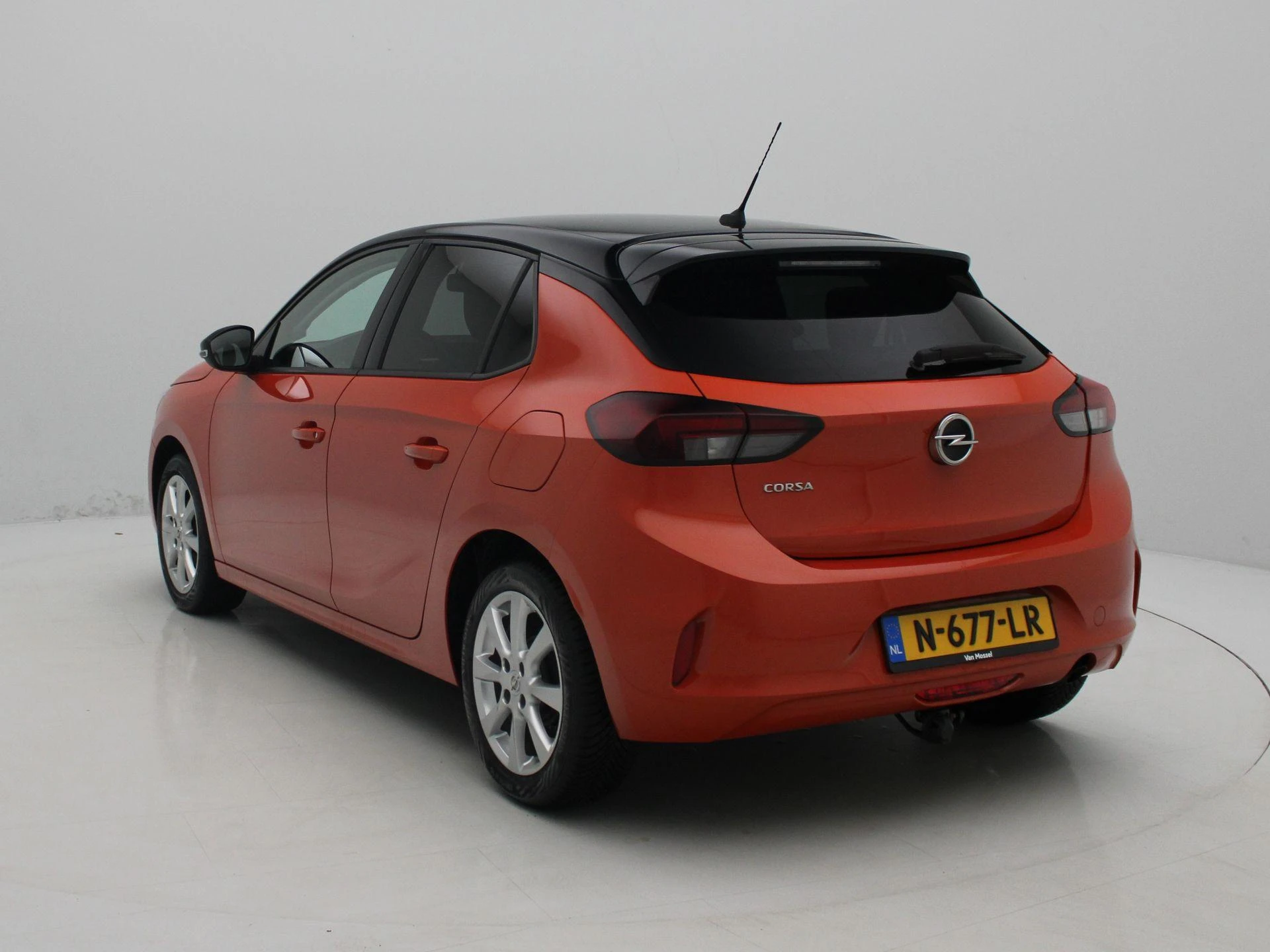 Opel-Corsa-image-2