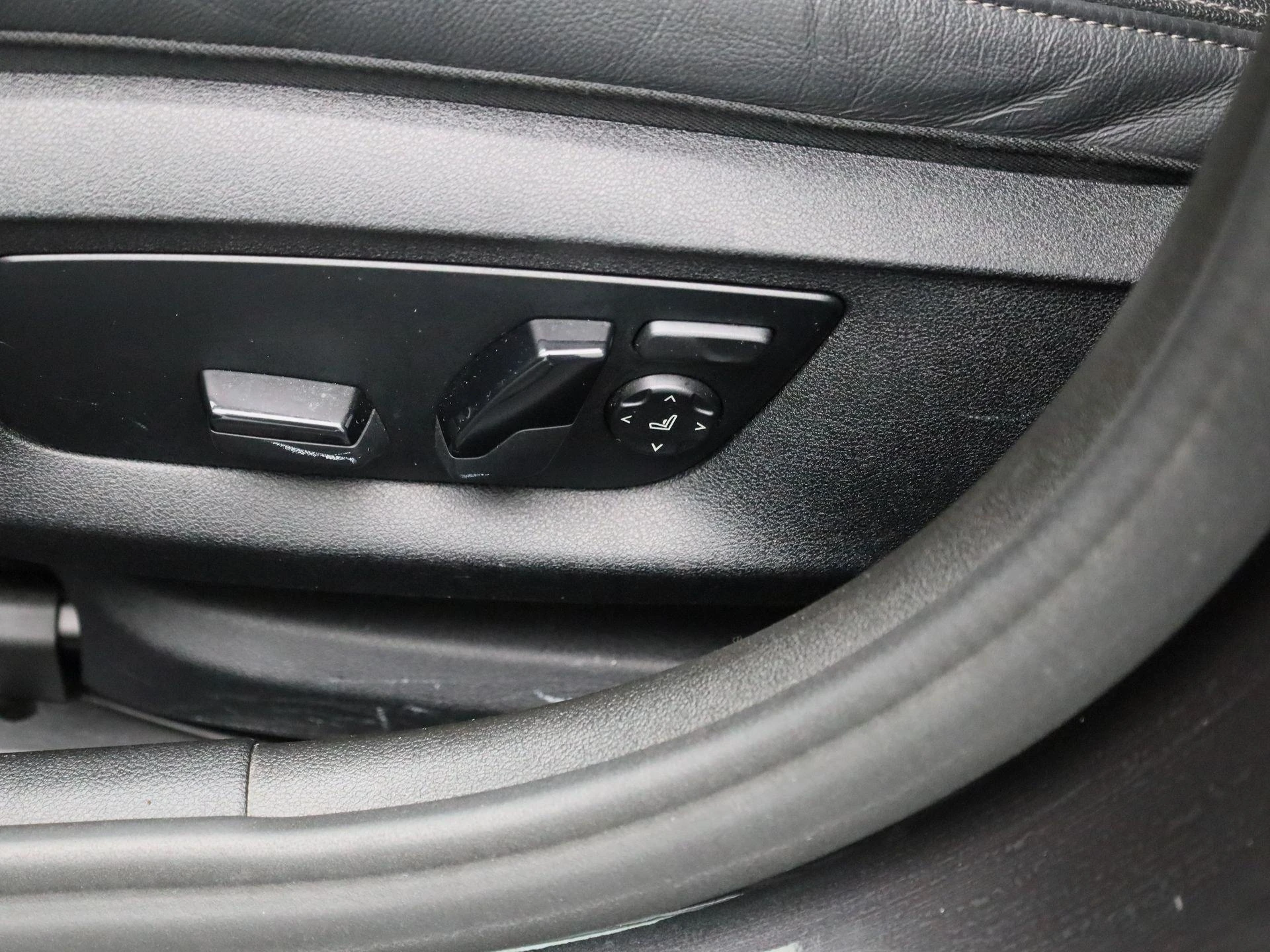 BMW-5 Serie-image-34
