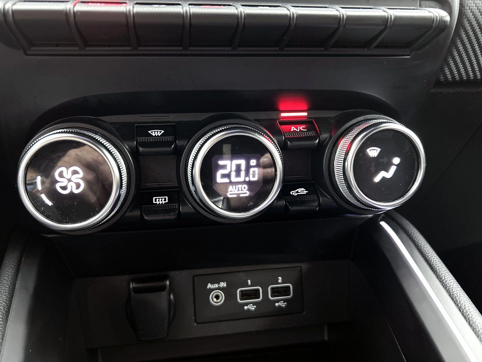 Renault-Clio-image-17