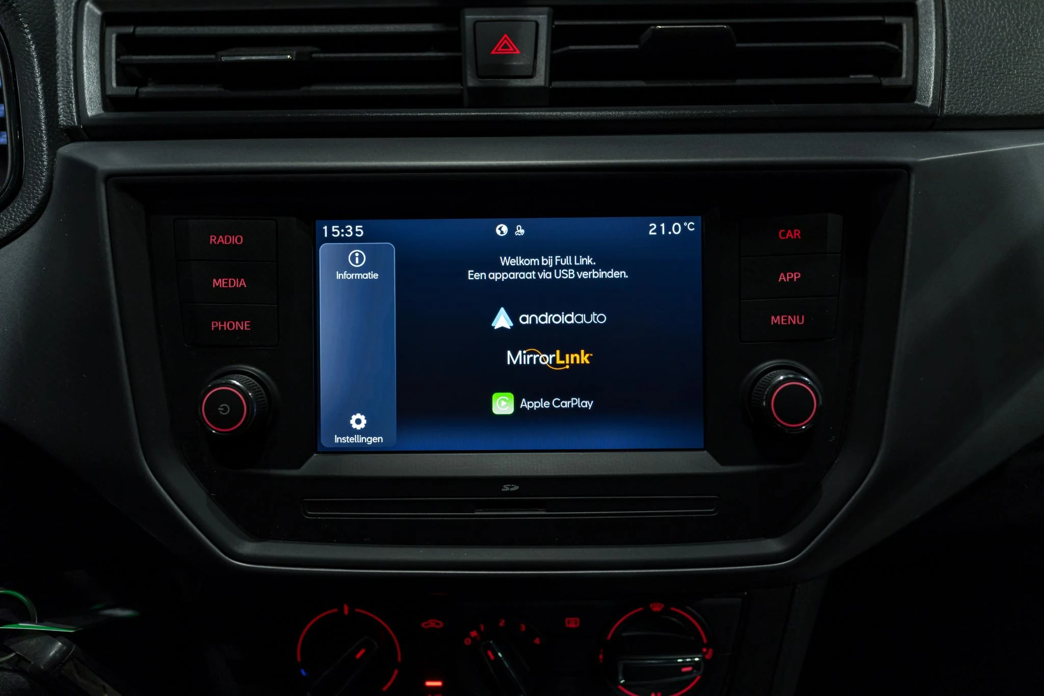 SEAT-Ibiza-image-12