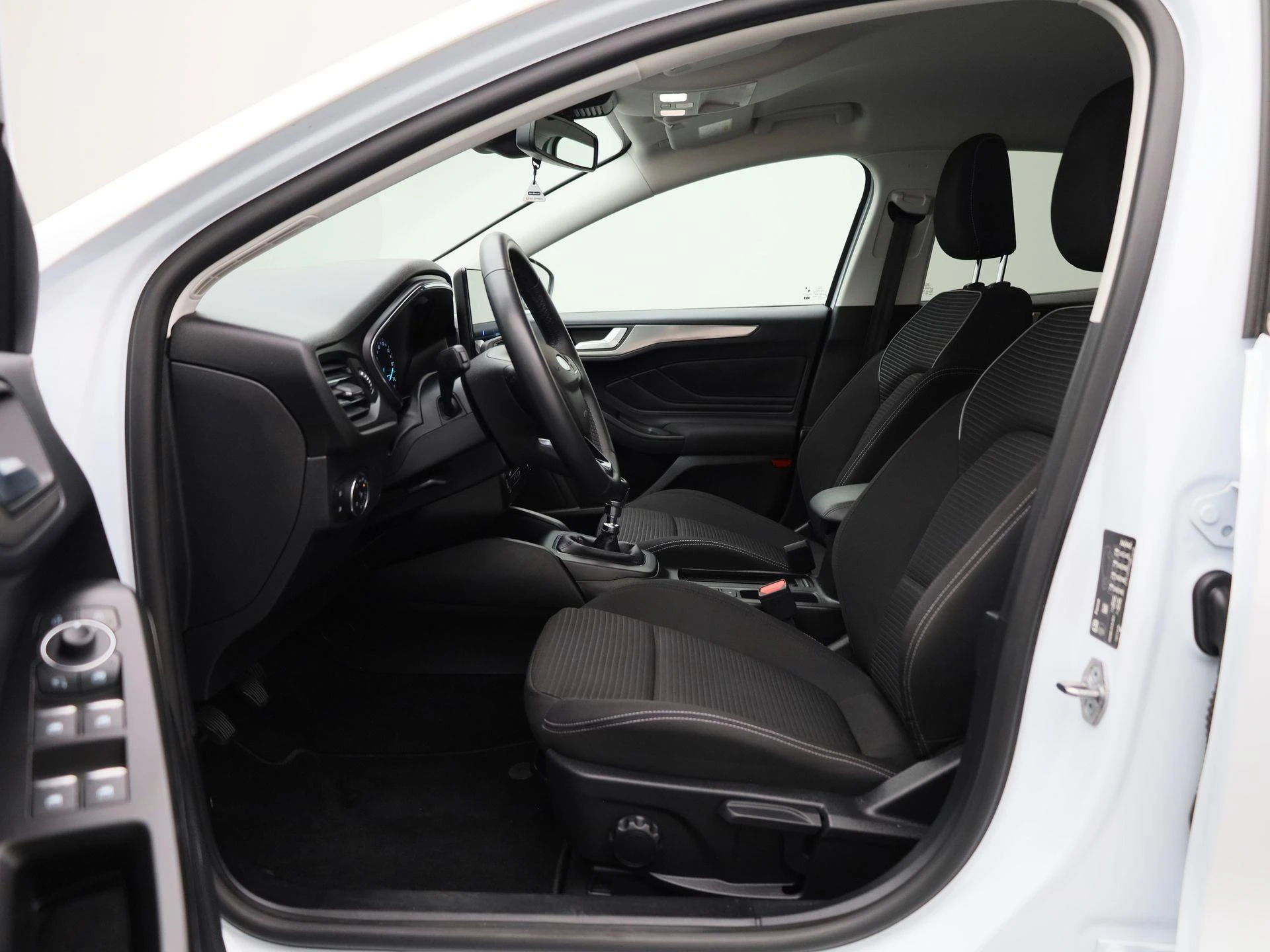 Ford Focus 1.0 EcoBoost Hybrid Titanium