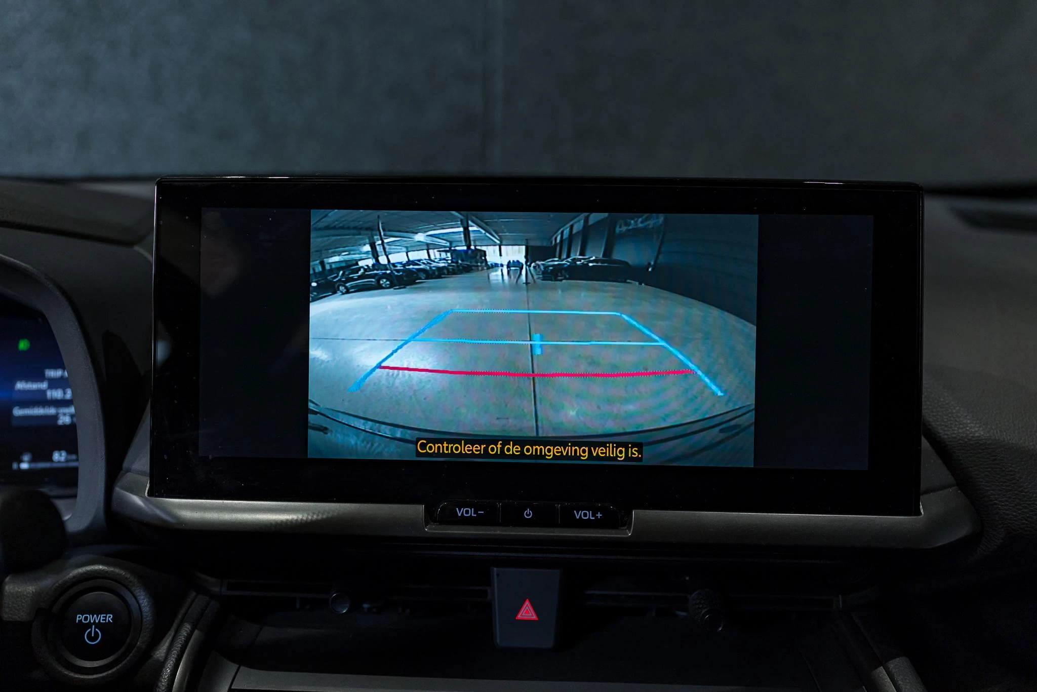 Toyota C-HR 1.8 VVT i-Hybrid C-Lub Mono-Tone E-CVT