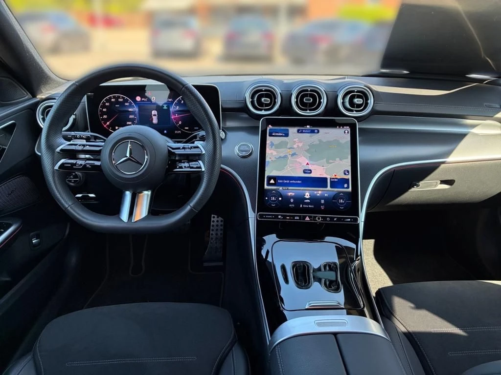 Mercedes-Benz-C-Klasse 200-image-11