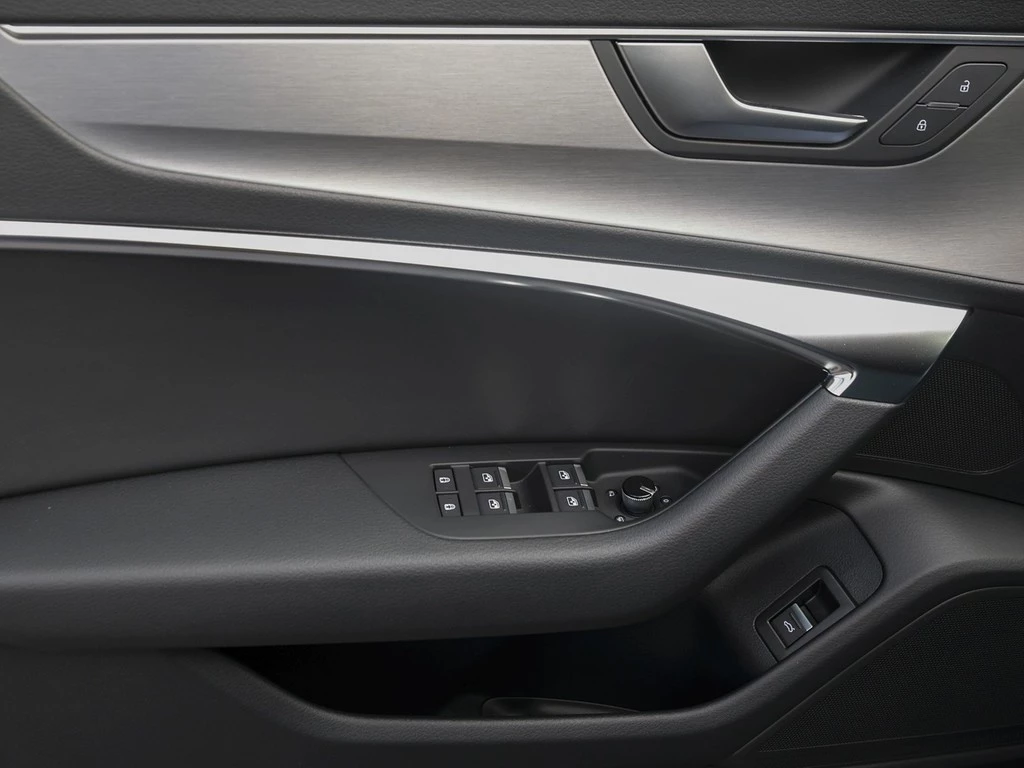 Audi A6 Avant 40 TDI S line Matrix ACC AHK Kamera