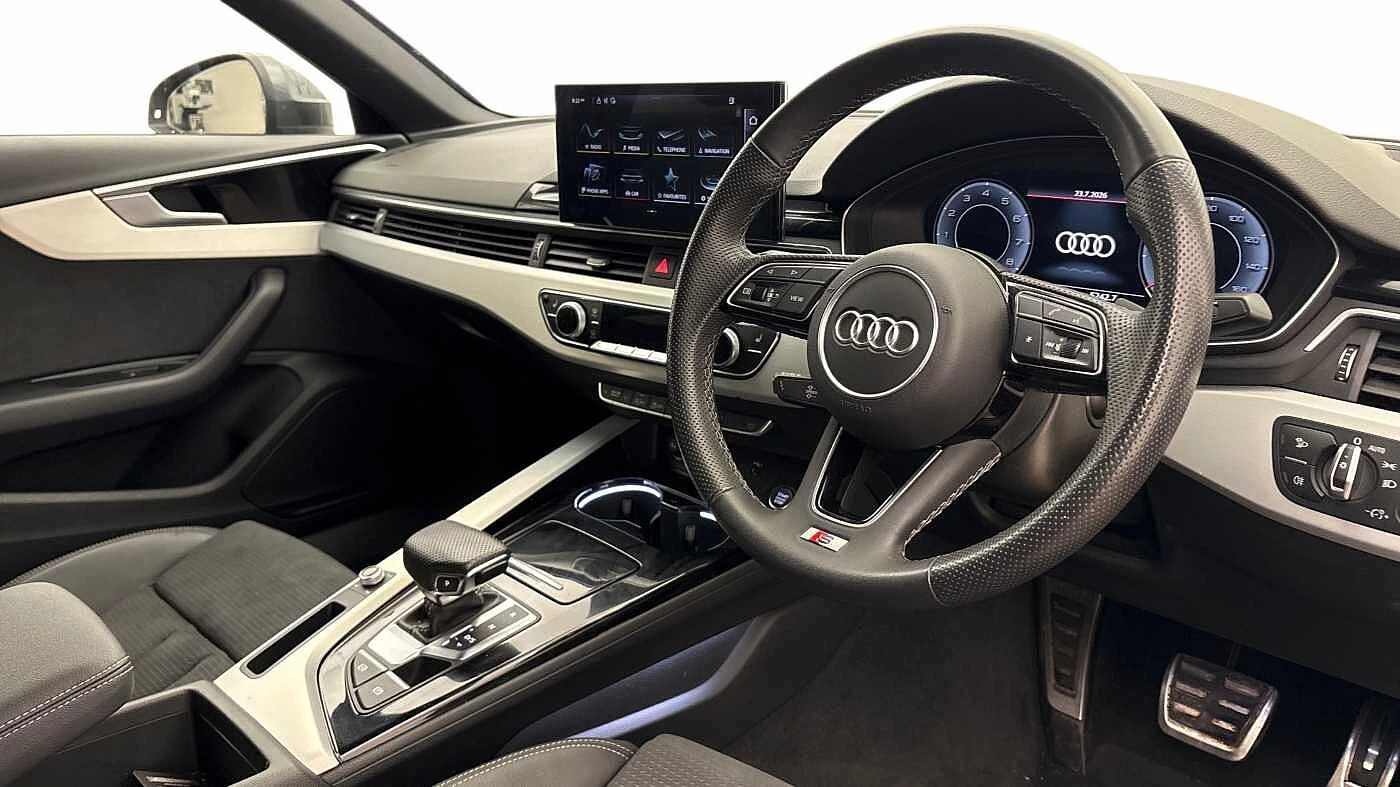Audi-A4-image-31