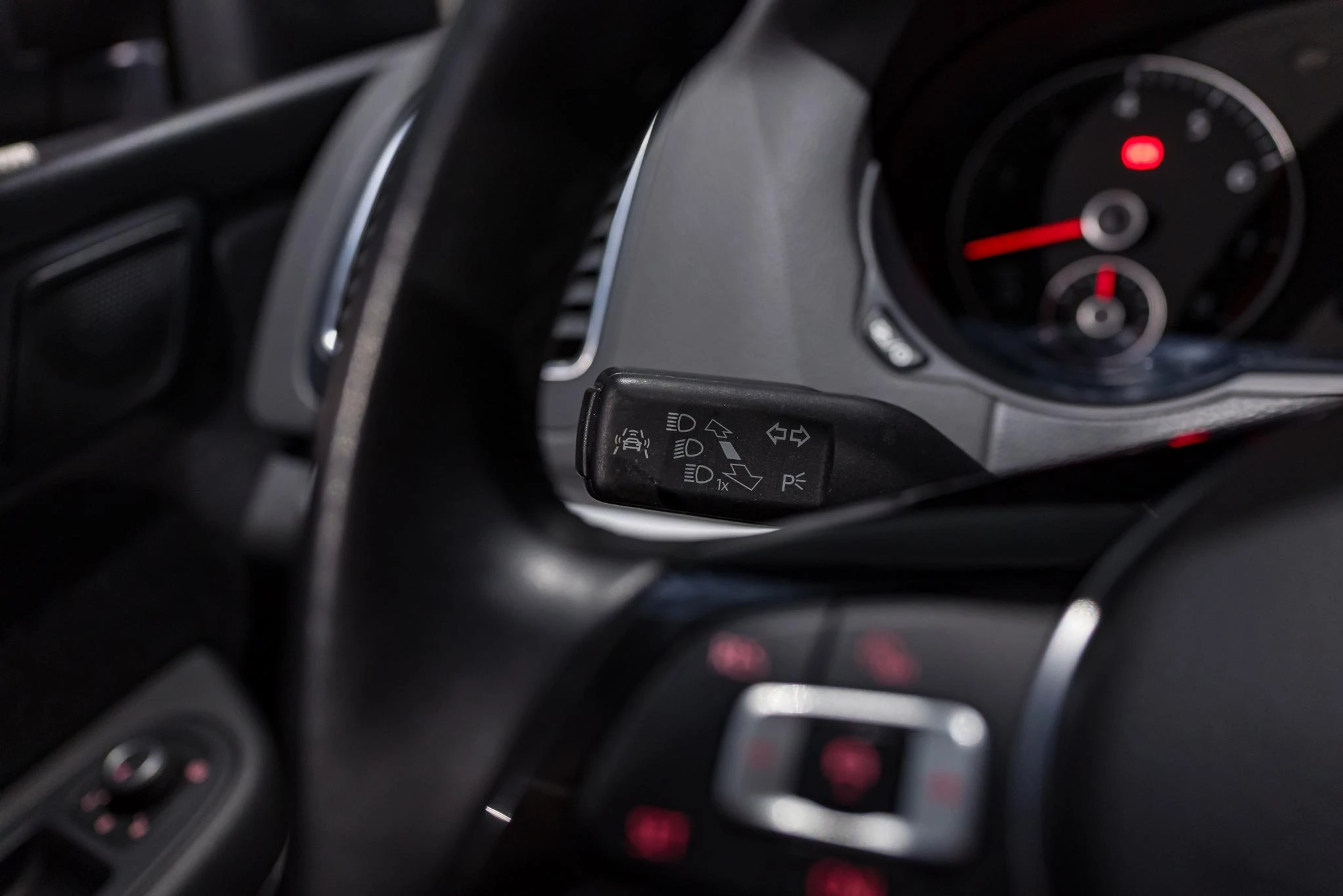 Volkswagen-Sharan-image-27