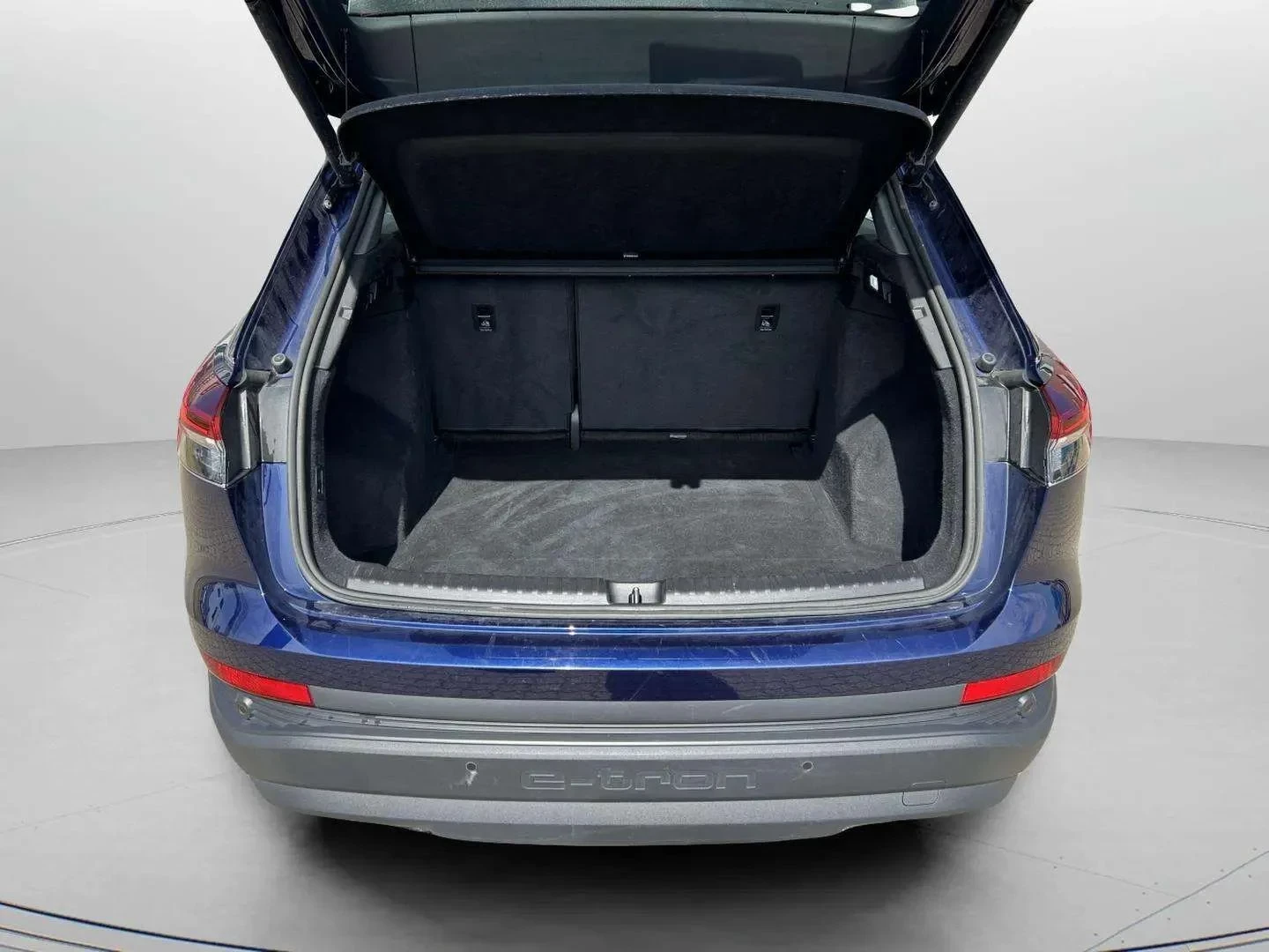 Audi Q4 e-tron Advanced