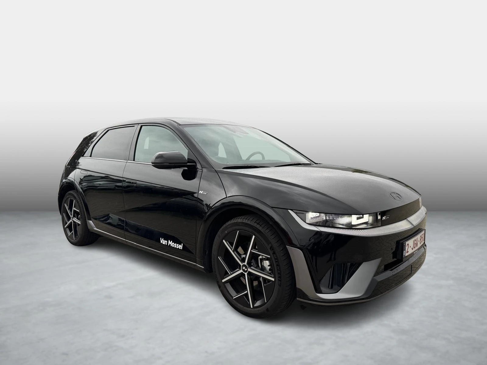 Hyundai-IONIQ 5-image-3