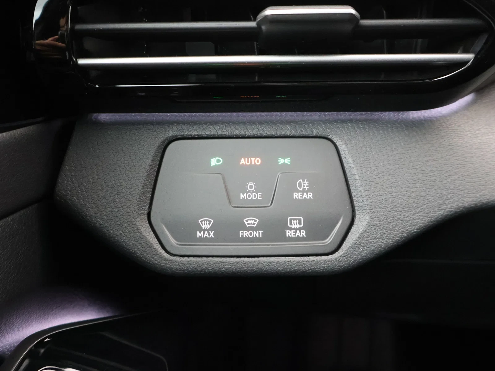 Volkswagen ID.4 ID.4 Pure Limited Edition 52 kWh 170PK *AUTOMAAT*LEDER*ALCANTARA*ACC*CAMERA*PDC*NAVI*APP-CONNECT*...*