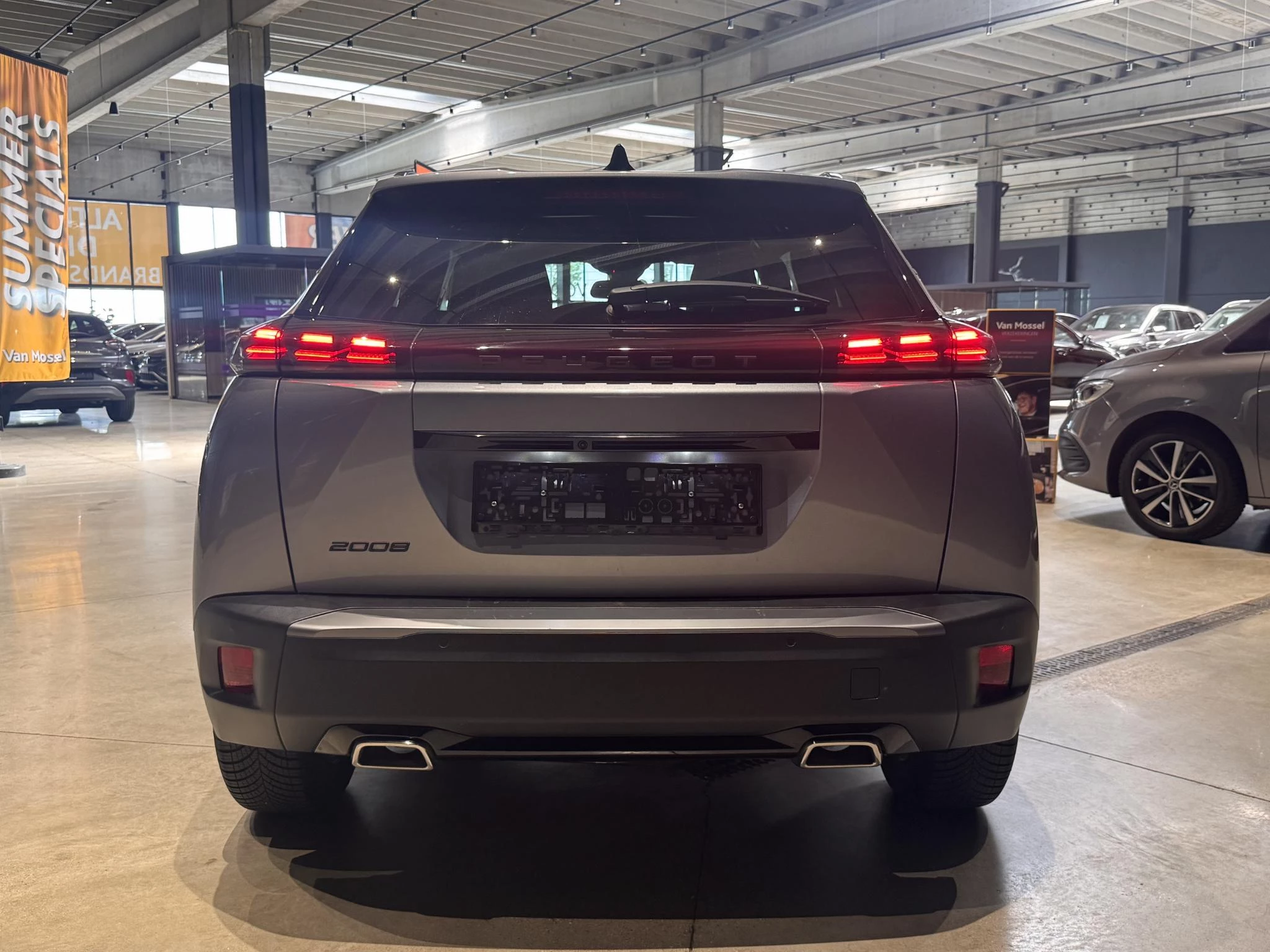 Peugeot 2008 1.2 Puretech 96kW S&S EAT8 Allure