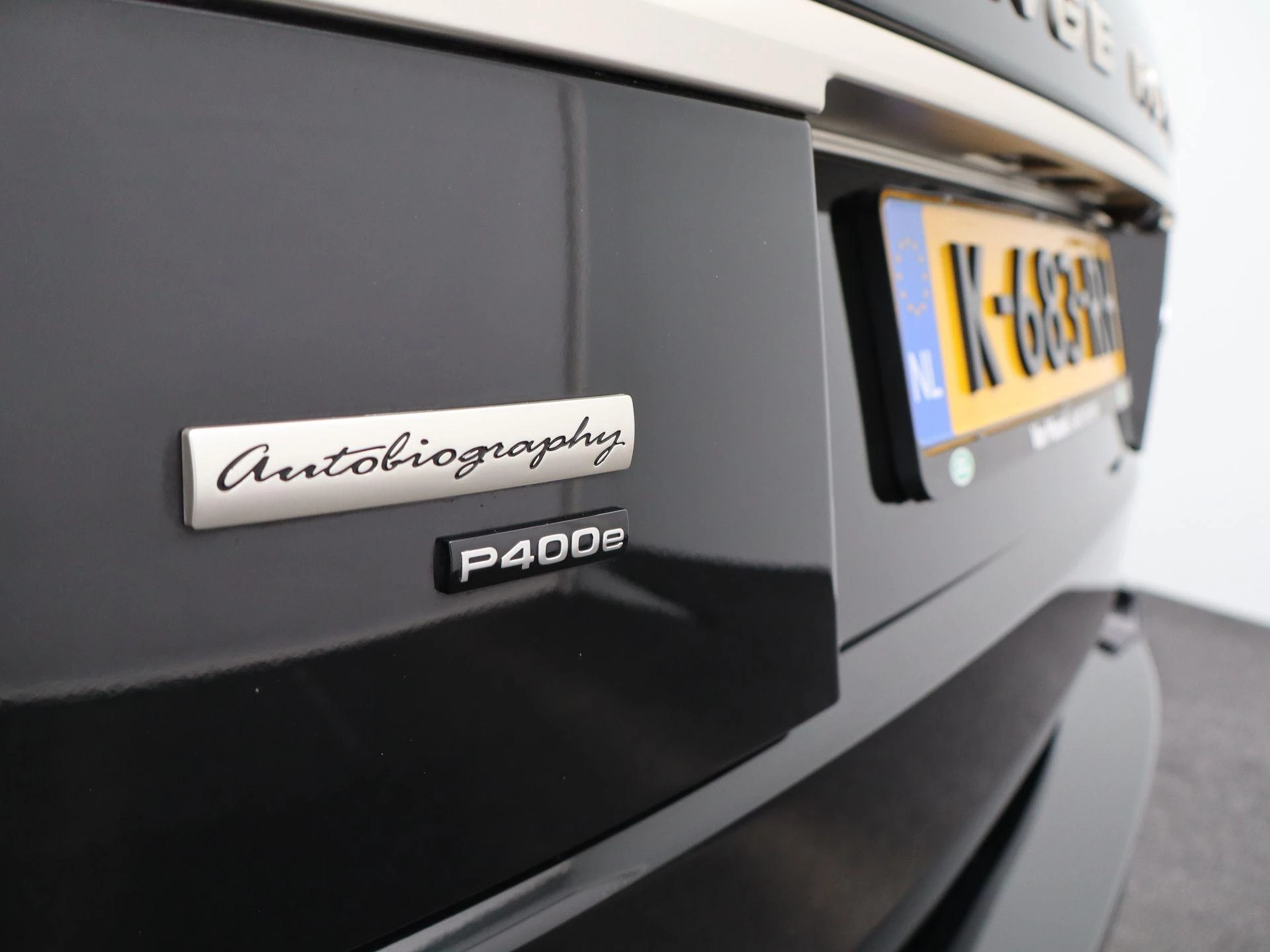 Land Rover Range Rover P400e Fifty