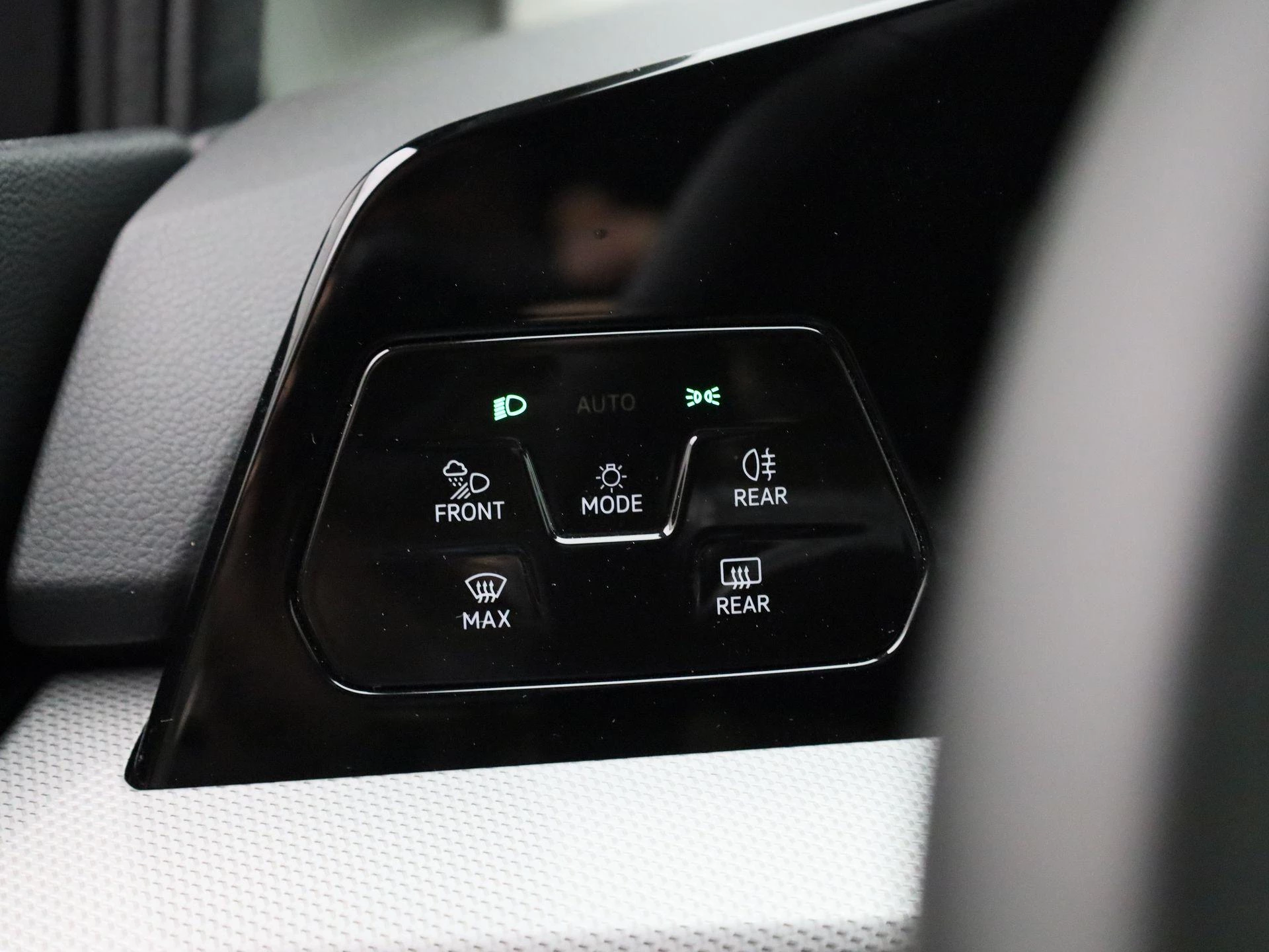 Volkswagen Golf 1.5 eHybrid Style Edition 204 PK|