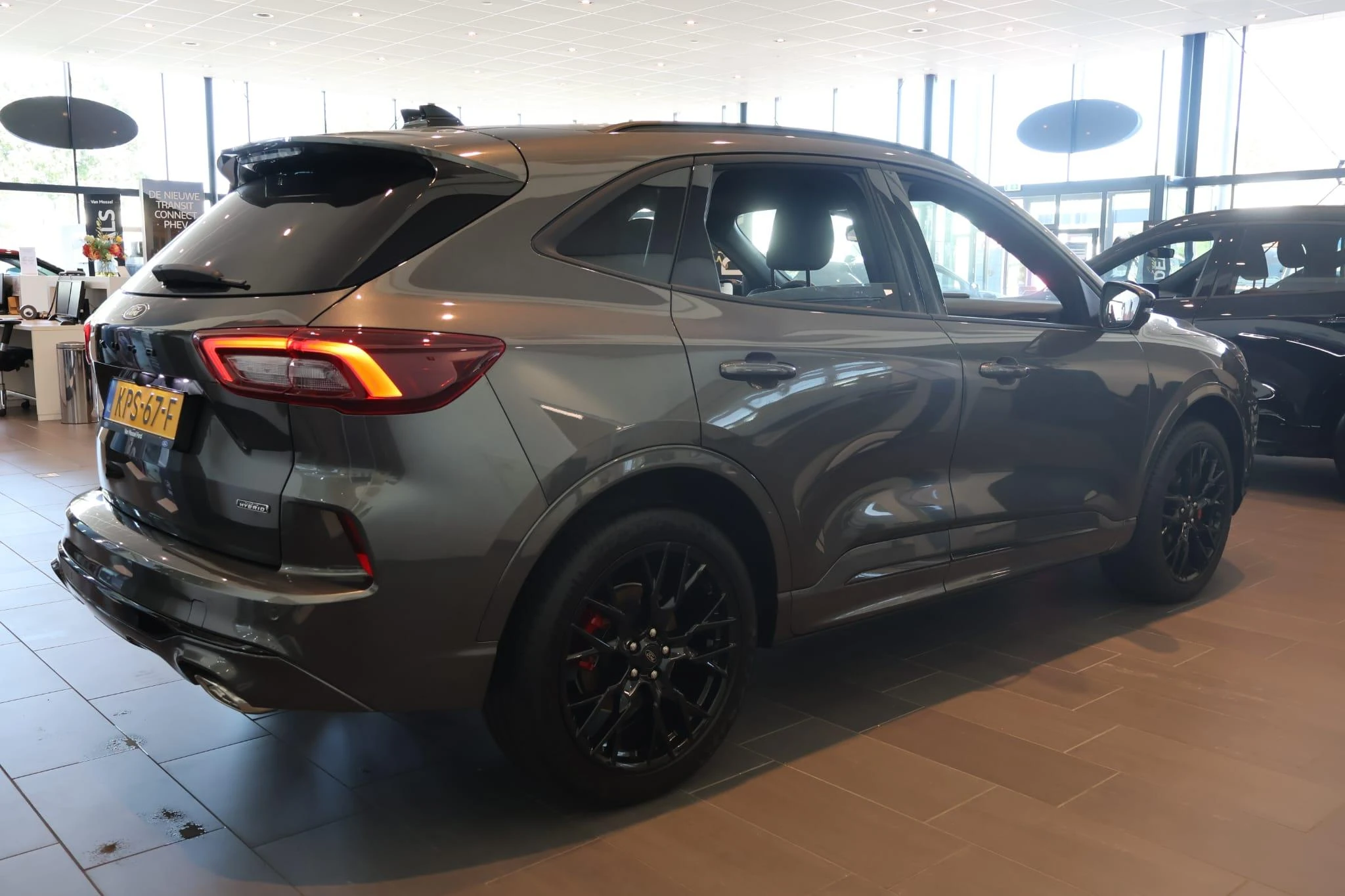 Ford-Kuga-image-4