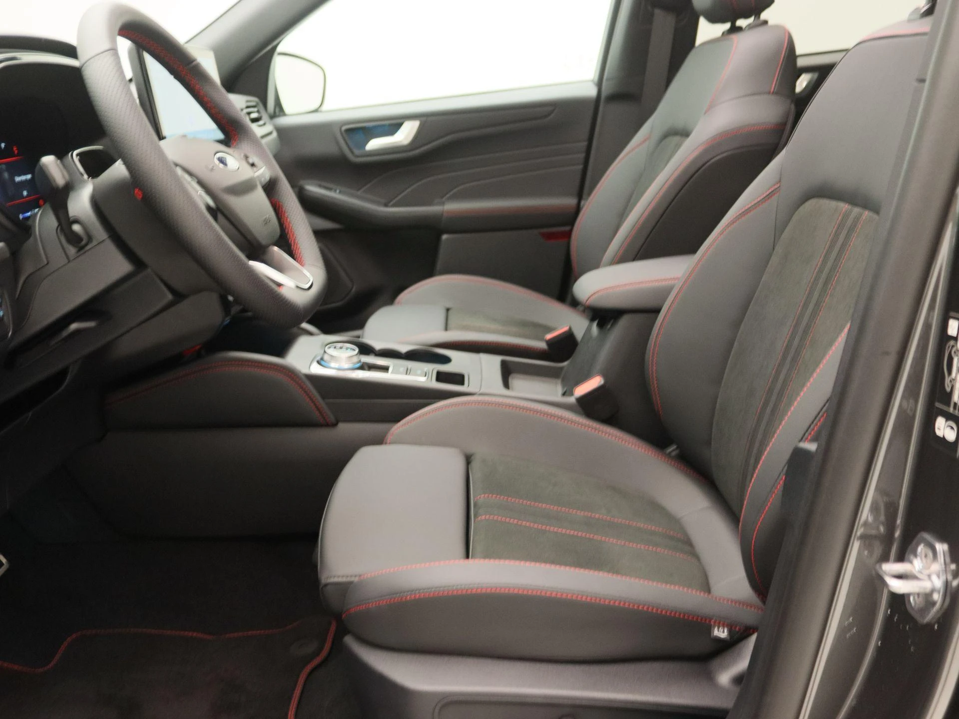 Ford-Kuga-image-11