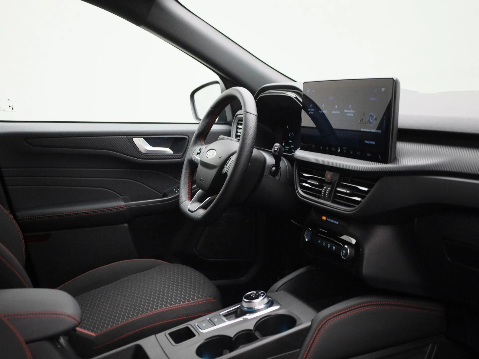 Ford-Kuga-image-29